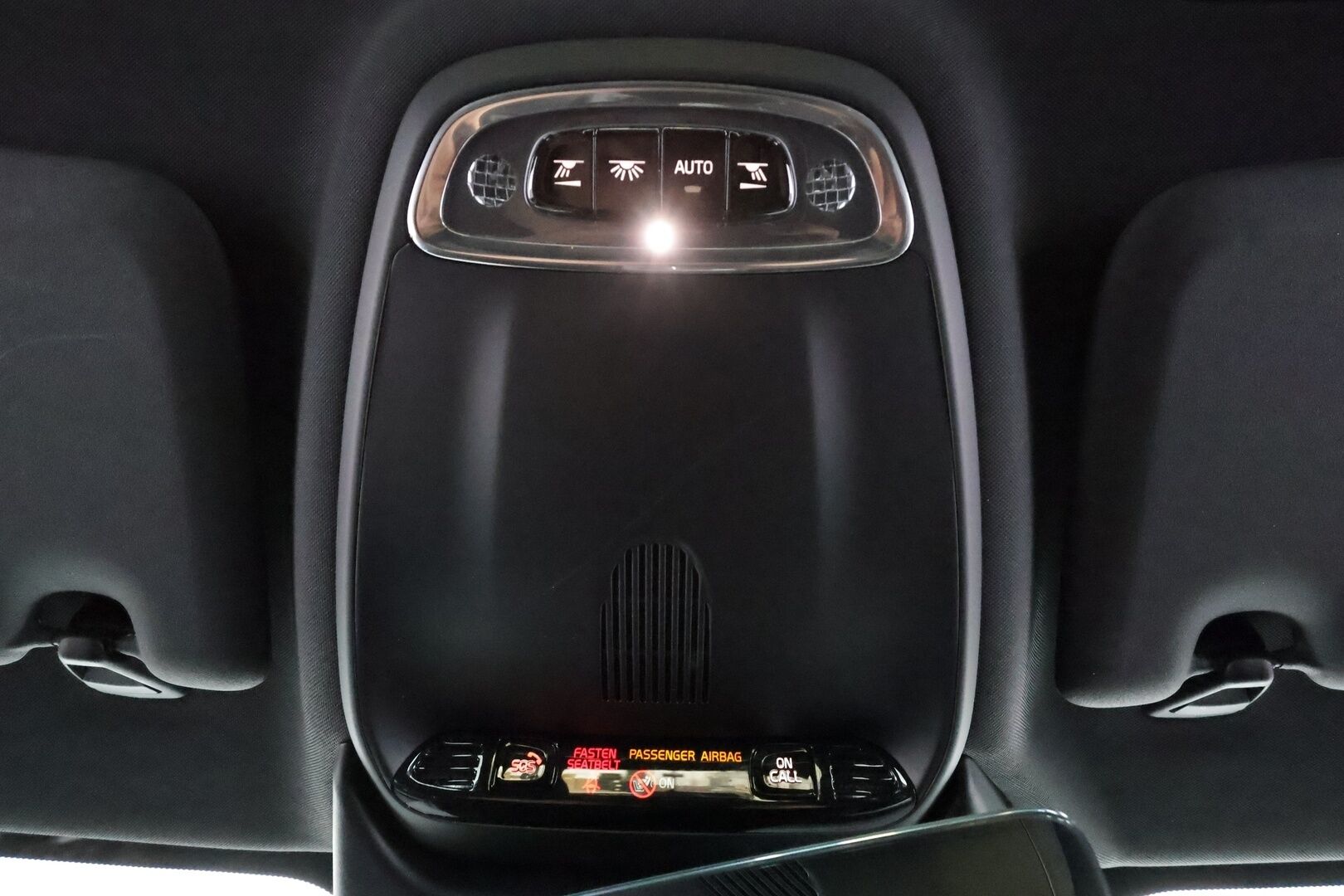 Volvo V60 2022 B4 MHEV Business R-Design Edition DCT aut * Webasto / Koukku / ACC / Full-LED / P.Kamera / Muistipenkki / Navi / Keyless * - 1-om Suomi-auto / Kahdet renkaat aluvanteilla / Merkkihuollot