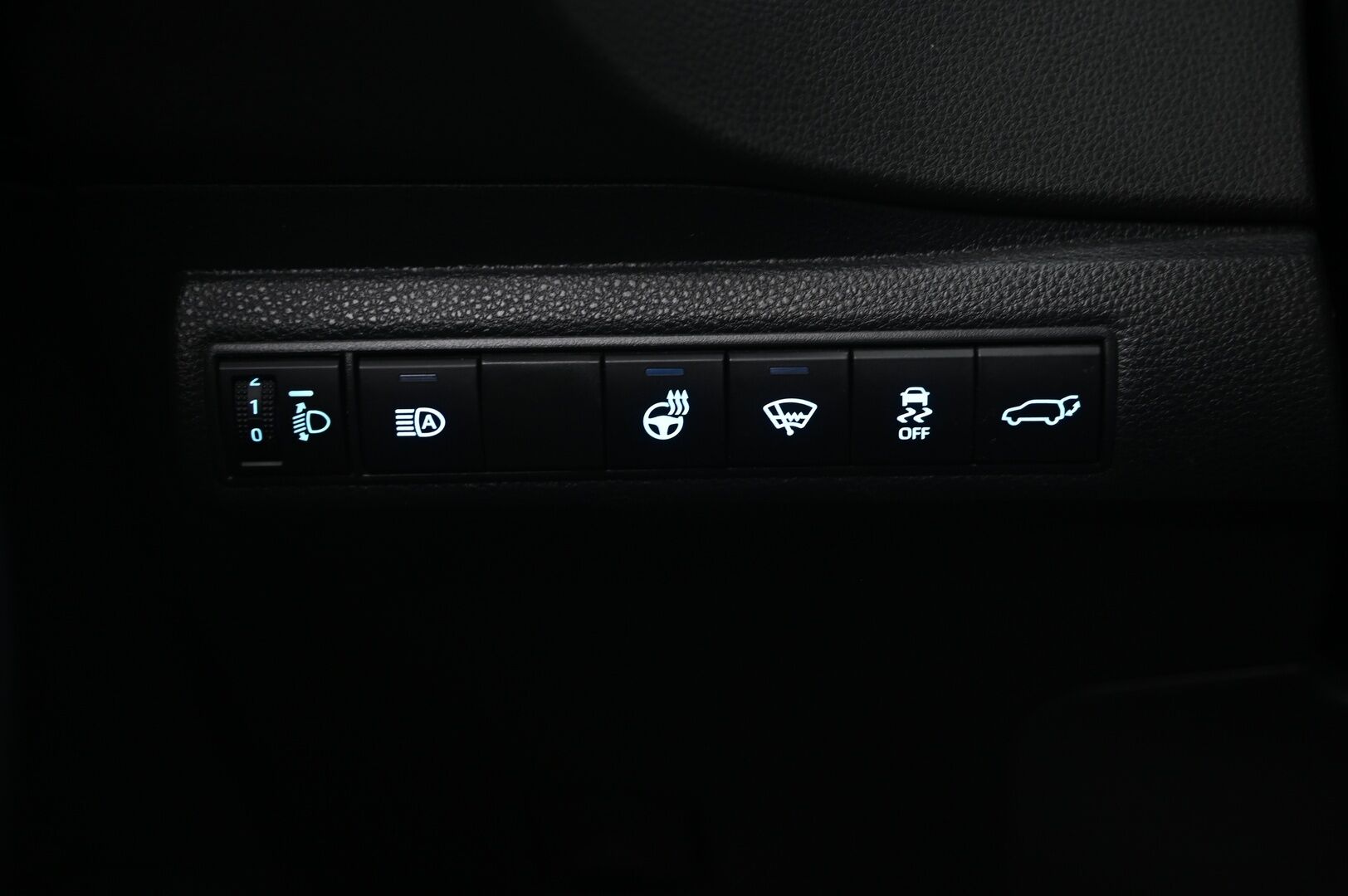 Toyota Corolla 2022 Touring Sports 1,8 Hybrid Active Edition - ACC | P-kamera | Navi | Lämmitettävä ohjauspyörä | 2x renkaat&vanteet | Merkkihuollettu | Suomi-auto