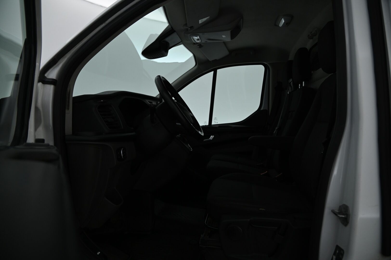Ford Transit Custom 2022 340 2,0TDCI 170 hv *ALV / Webasto / Läpilastattava / Koukku / LED / P. kamera*