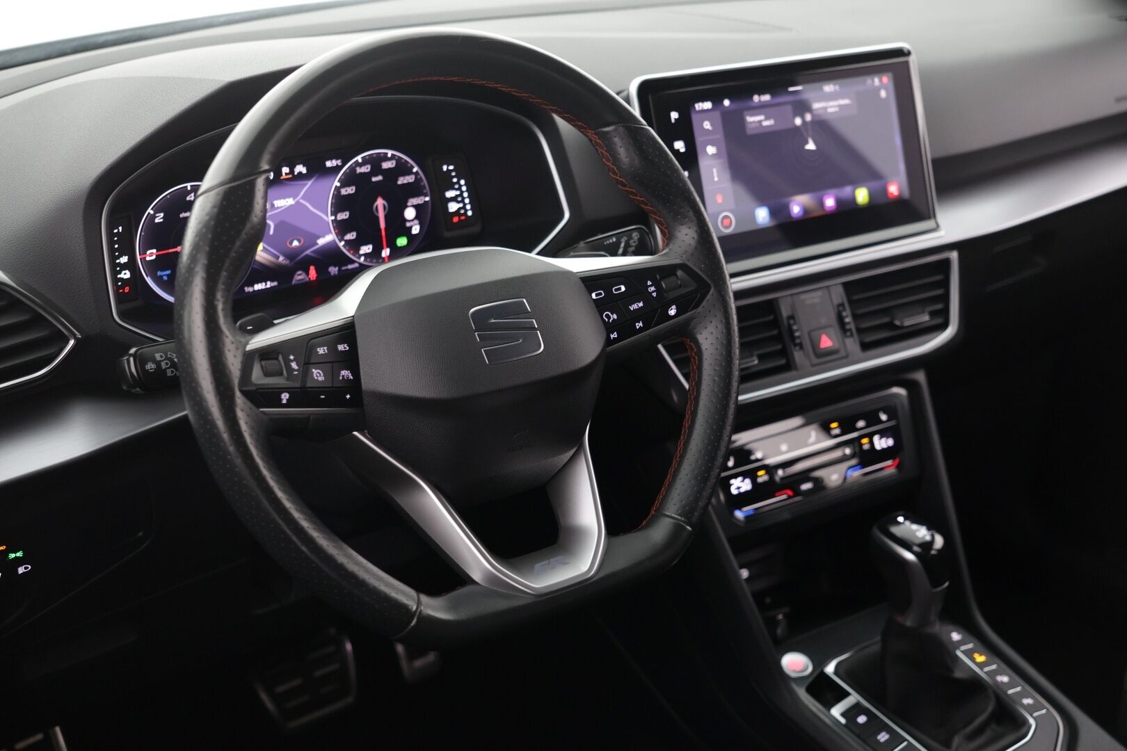 Seat Tarraco 2022 1,4 PHEV 245 e-Hybrid FR Launch Edition DSG - | Acc | Sporrtipenkit muistilla | Upea maasturi|