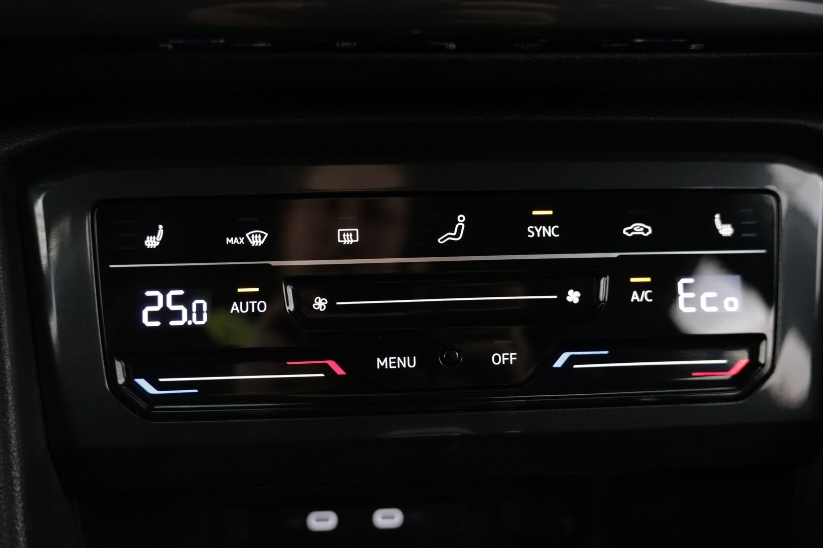 Seat Tarraco 2022 1,4 PHEV 245 e-Hybrid FR Launch Edition DSG - | Acc | Sporrtipenkit muistilla | Upea maasturi|