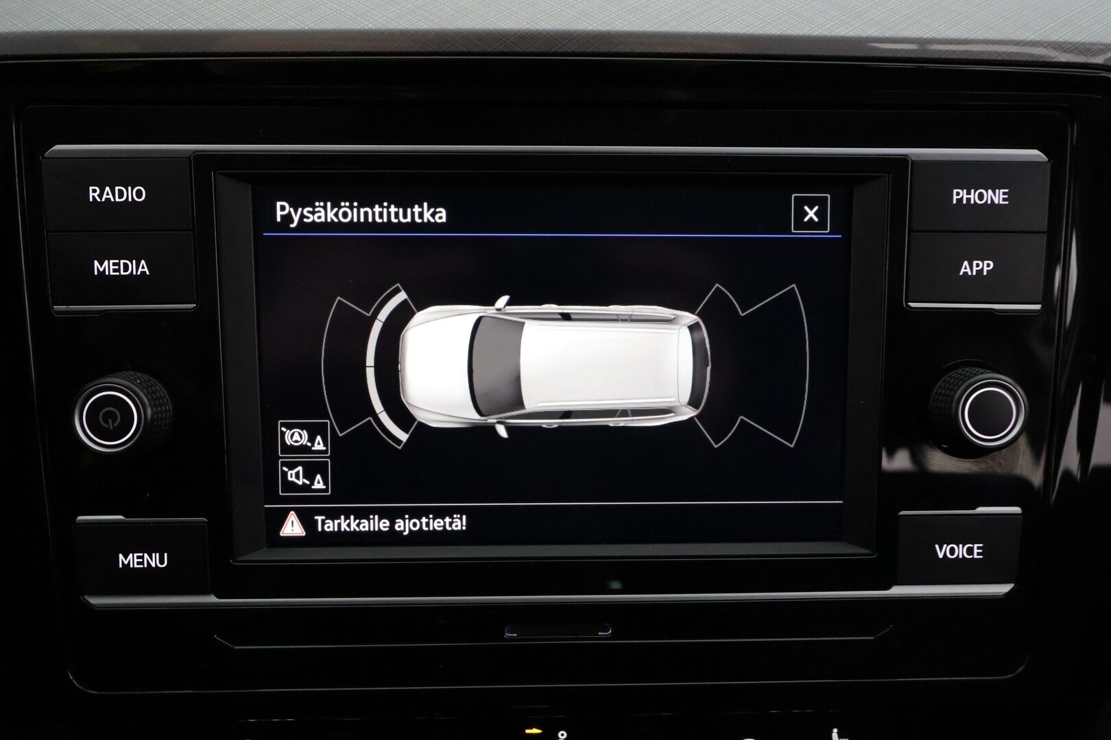 Volkswagen Passat 2022 Variant Comfort Business 1,5 TSI EVO 110 kW DSG * Webasto / Koukku / ACC / LED / P.tutkat / Kaistavahti * - 1-om Suomi-auto / Kahdet renkaat aluvanteilla