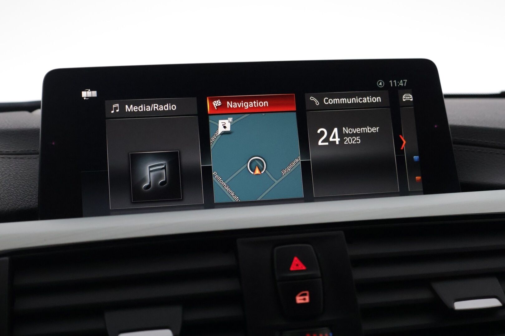 BMW 330 2018 F30 Sedan 330e A Business M-Sport *YritysOutlet - Myydään vain yrityksille* *HUD / ACC / Prof navi / H&K* - *YritysOutlet - Myydään vain yrityksille* *Näyttävä / Hyvät varusteet / 2xrenkaat*