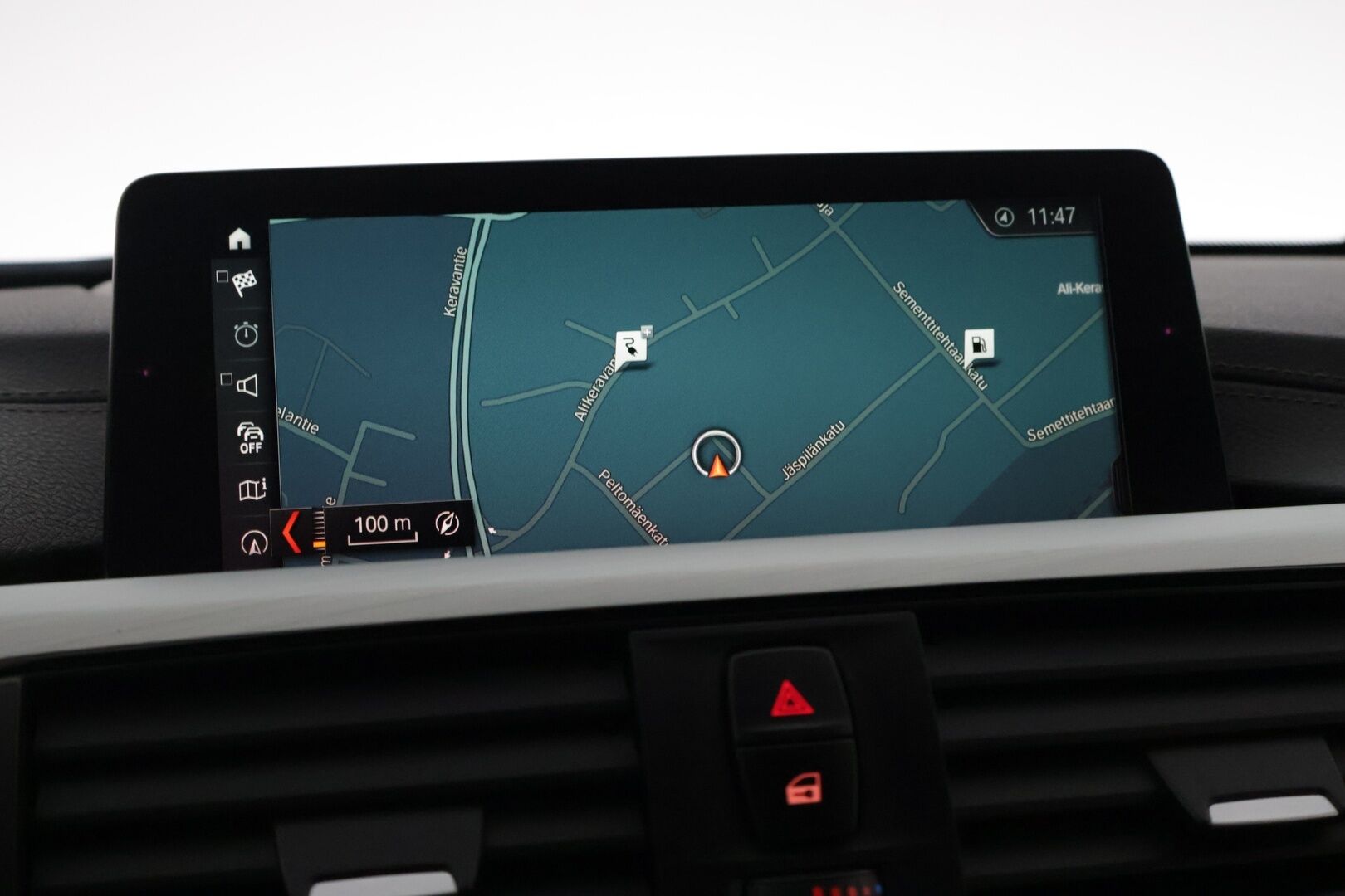 BMW 330 2018 F30 Sedan 330e A Business M-Sport *YritysOutlet - Myydään vain yrityksille* *HUD / ACC / Prof navi / H&K* - *YritysOutlet - Myydään vain yrityksille* *Näyttävä / Hyvät varusteet / 2xrenkaat*