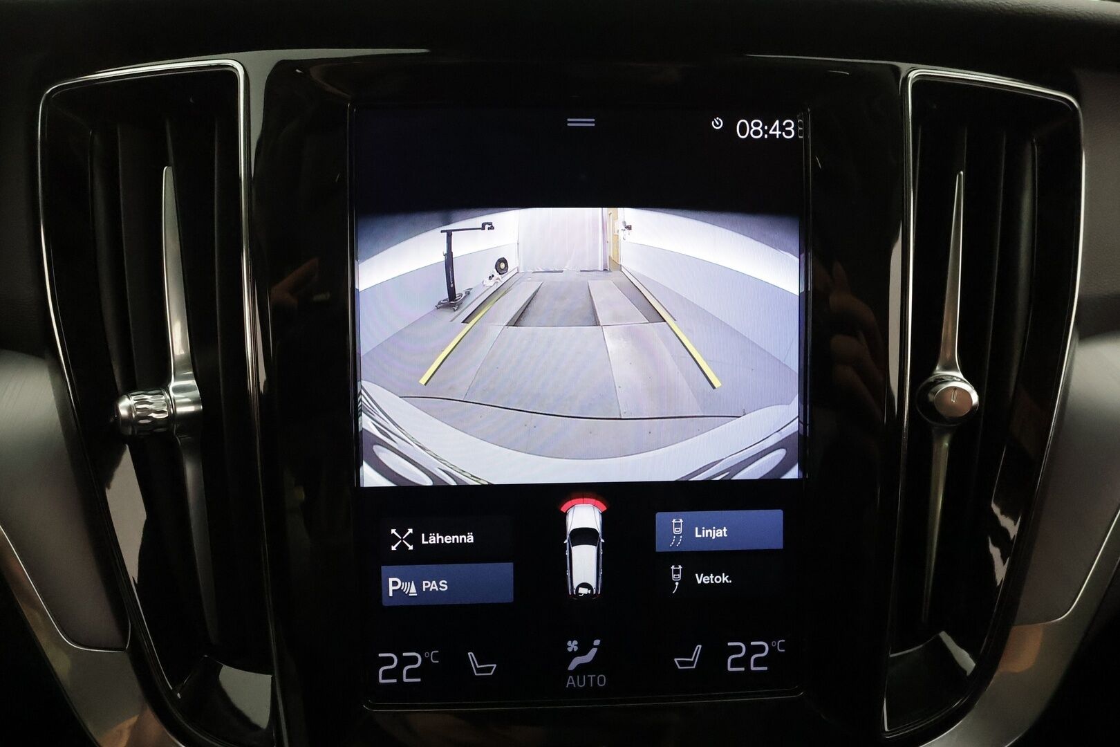 Volvo V60 Cross Country 2022 B4 AWD D-MHEV Business Edition aut **1.Om suomi-auto / Webasto / Koukku / Adapt.Vakkari / P. Kamera / LED-valot / Navi** - 3,99 % KORKOTARJOUS TÄHÄN AUTOON - Digimittaristo / Kaistavahti / KeylessGO / 2x Renkaat