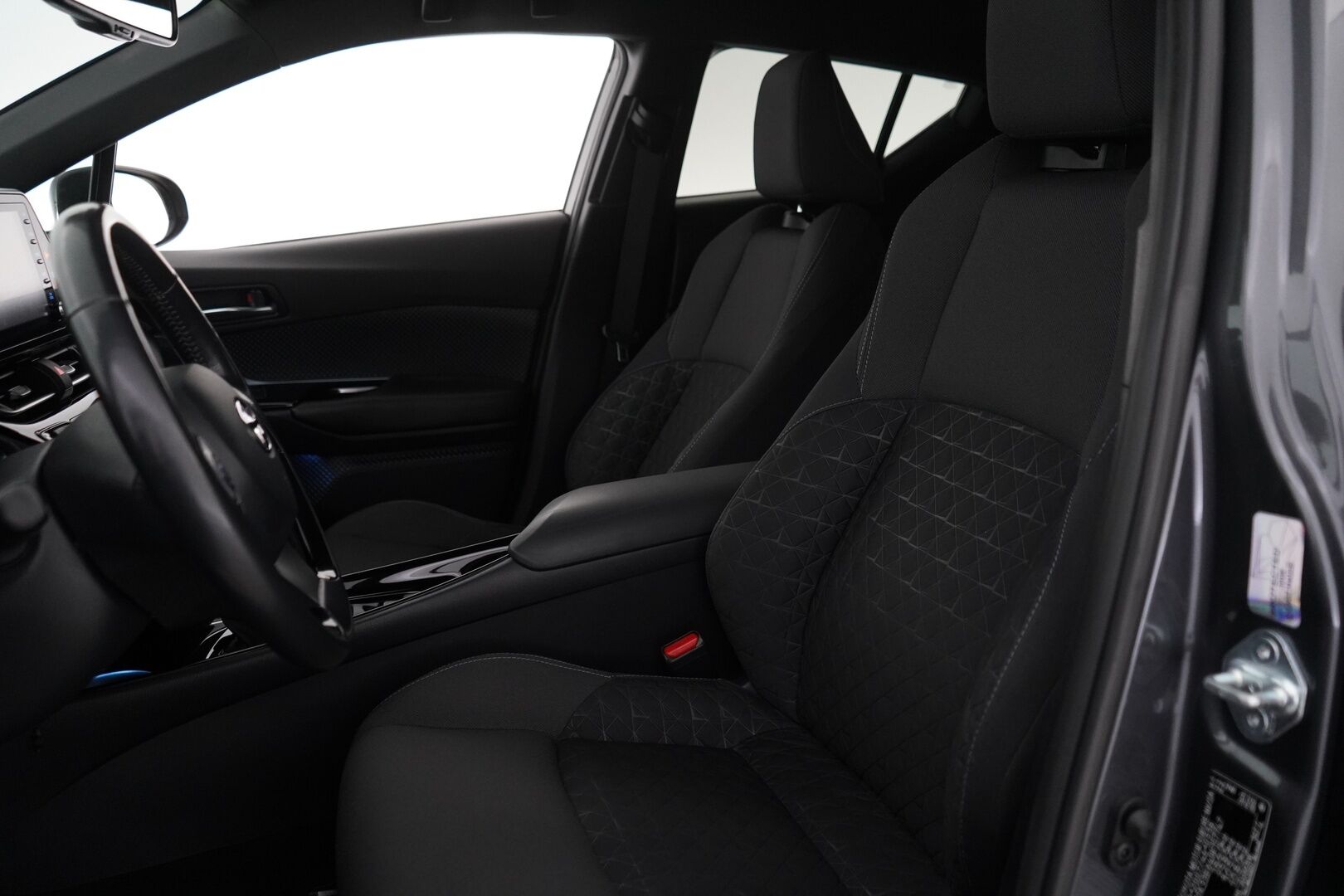 Toyota C-HR 2022 1,8 Hybrid Intense Business * ACC / Kamera / Blis / Apple&Android / Keyless * - KATSO KAMPANJAHINTA! / Myydään juuri katsastettuna! / Kahdet alumiinivanteet / Erikoisväri / Huollettu 7 / 25 - HULLU BLACKWEEK KORKOTARJOUS 2,49%