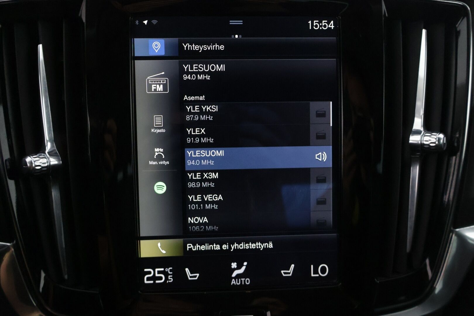 Volvo S90 2017 D3 Business aut * Pilot Assist / Webasto / Adap. vakkari / Vetokoukku / AndroidAuto / AppleCarplay / LED-ajovalot * - * Juuri Tullut / 2x Renkaat ja vanteet / Hyvin huollettu *