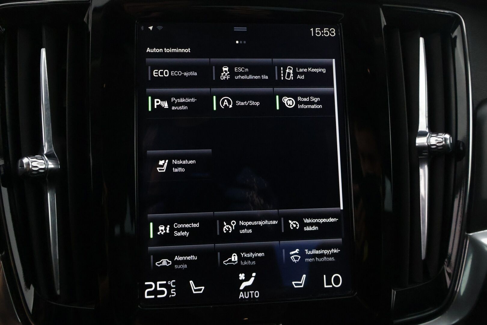 Volvo S90 2017 D3 Business aut * Pilot Assist / Webasto / Adap. vakkari / Vetokoukku / AndroidAuto / AppleCarplay / LED-ajovalot * - * Juuri Tullut / 2x Renkaat ja vanteet / Hyvin huollettu *