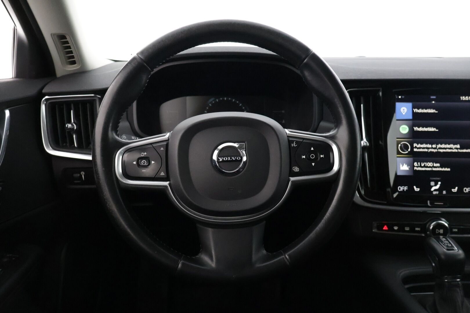 Volvo S90 2017 D3 Business aut * Pilot Assist / Webasto / Adap. vakkari / Vetokoukku / AndroidAuto / AppleCarplay / LED-ajovalot * - * Juuri Tullut / 2x Renkaat ja vanteet / Hyvin huollettu *