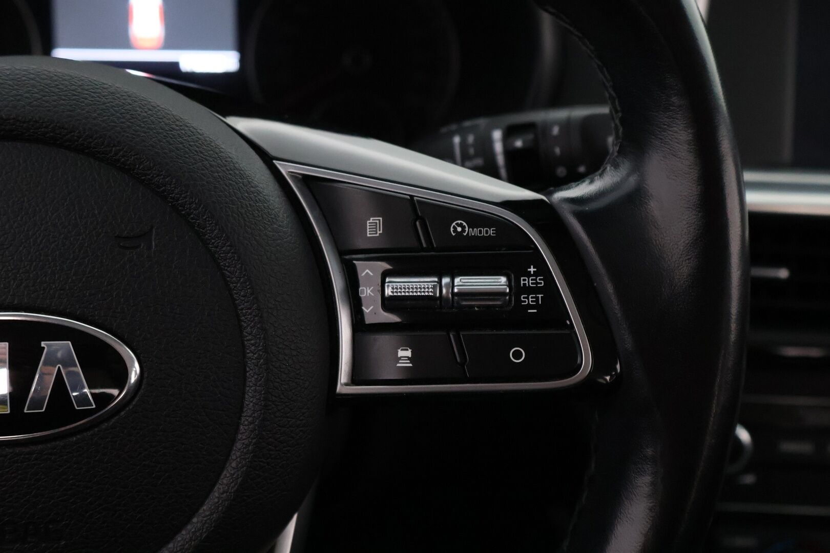 Kia Optima 2020 2,0 GDI PHEV Business Luxury SW A/T - Adapt.Vakkari | Harman&Kardon | Ilmastoidut Nahat Muistilla | Peruutuskamera | Adapt.LED | Ratinlämmitys | Supervarusteet!