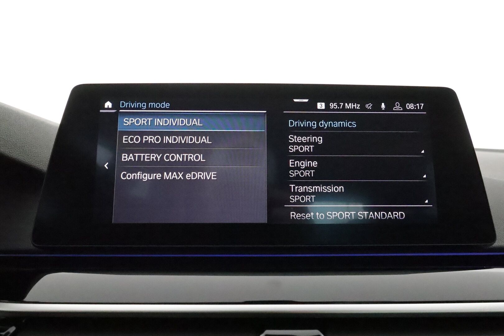 BMW 530 2020 G30 Sedan 530e A Charged Edition Sport ** P.Kamera / LED-valot / Sporttipenkit / HiFi / Navi / KeylessGO ** - Suomi-auto / 2x Renkaat