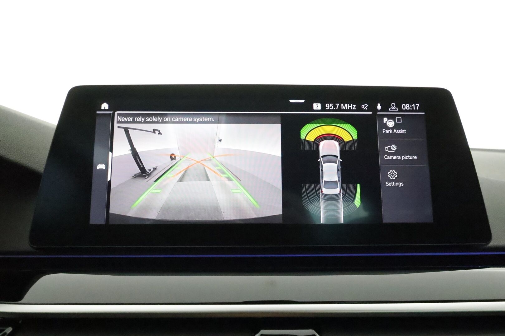 BMW 530 2020 G30 Sedan 530e A Charged Edition Sport ** P.Kamera / LED-valot / Sporttipenkit / HiFi / Navi / KeylessGO ** - Suomi-auto / 2x Renkaat