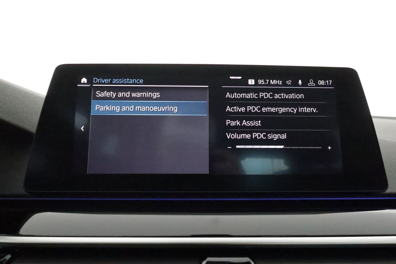BMW 530 2020 G30 Sedan 530e A Charged Edition Sport ** P.Kamera / LED-valot / Sporttipenkit / HiFi / Navi / KeylessGO ** - Suomi-auto / 2x Renkaat
