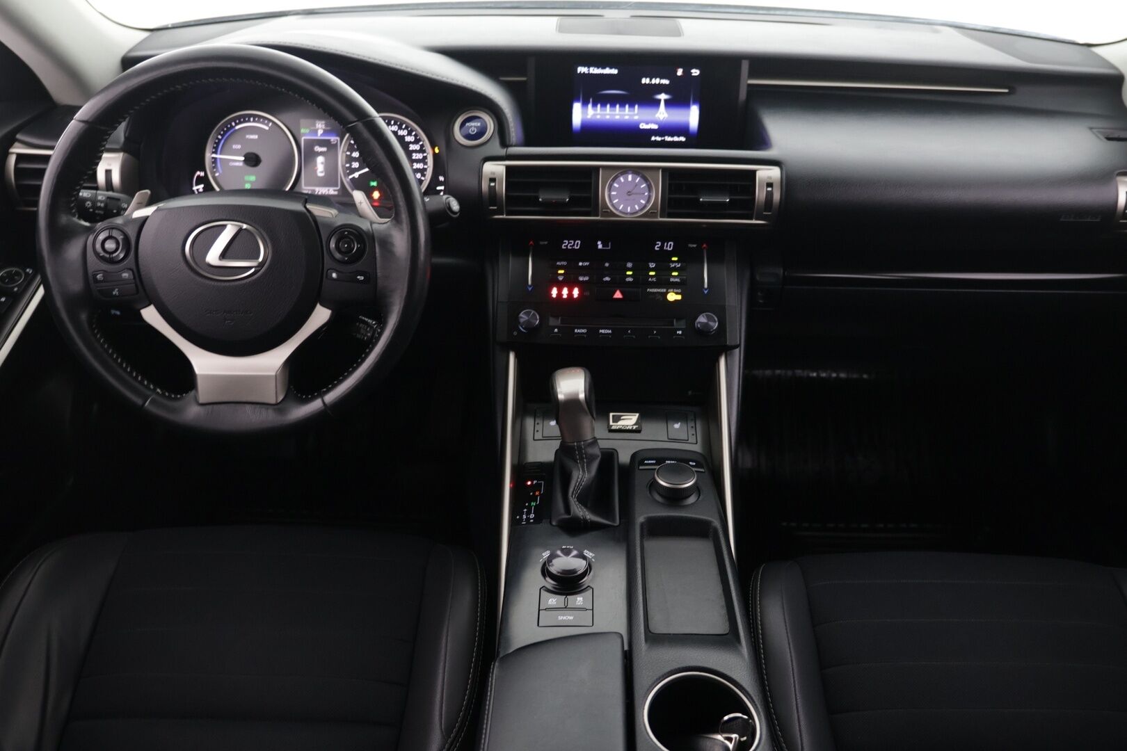 Lexus IS 2013 300h F Sport