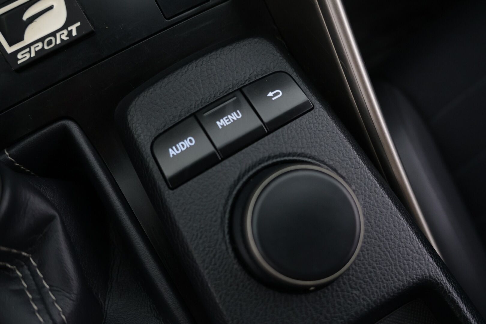 Lexus IS 2013 300h F Sport
