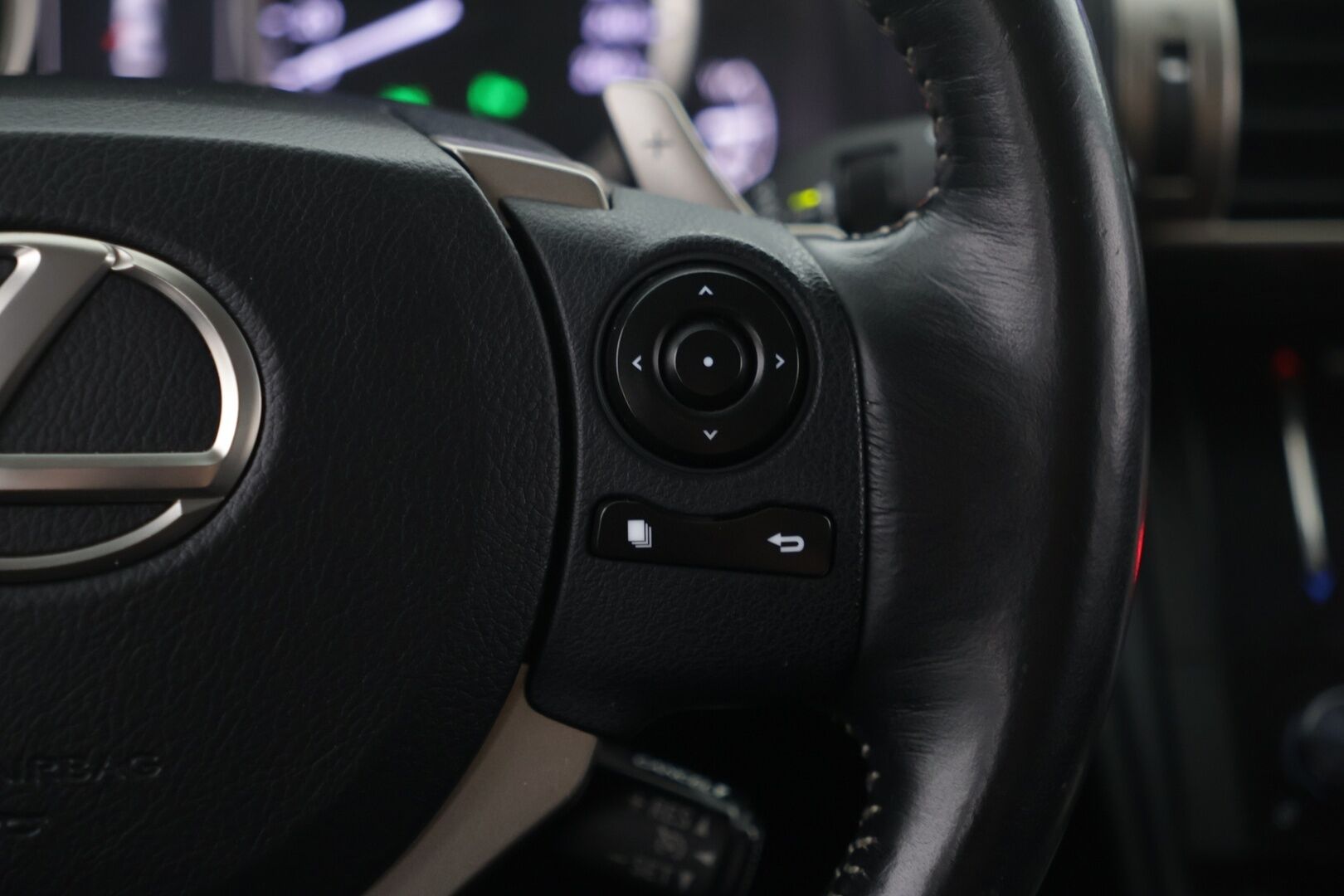 Lexus IS 2013 300h F Sport