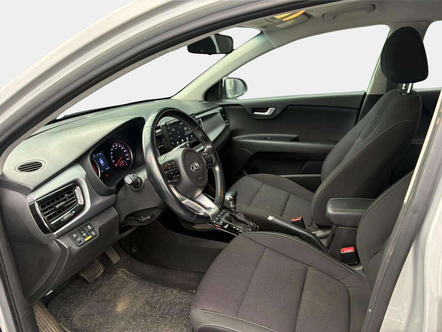Kia Rio 2020 1,0 T-GDI ISG 120hv EX DCT EcoDynamics - Vakionopeudensäädin | Peruutuskamera | Automaatti-ilmastointi | App-connect | Lohkolämmitin sisäpistokkeella | Parkkitutkat | Kahdet Kian alumiinivanteet
