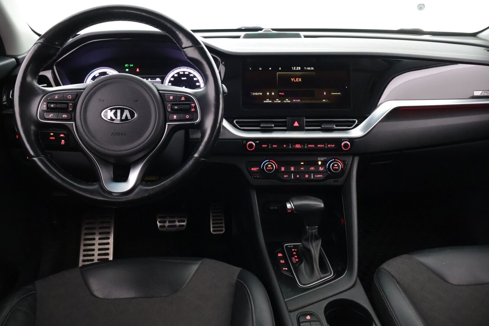 Kia Niro 2021 1,6 GDI Plug-In Hybrid EX DCT - Suomi-auto | ACC | Vetokoukku | P.kamera | Kaistavahti | LED | JBL | Navi | CarPlay | Ratinlämmitin | 2x Renkaat | Upea huoltohistoria!