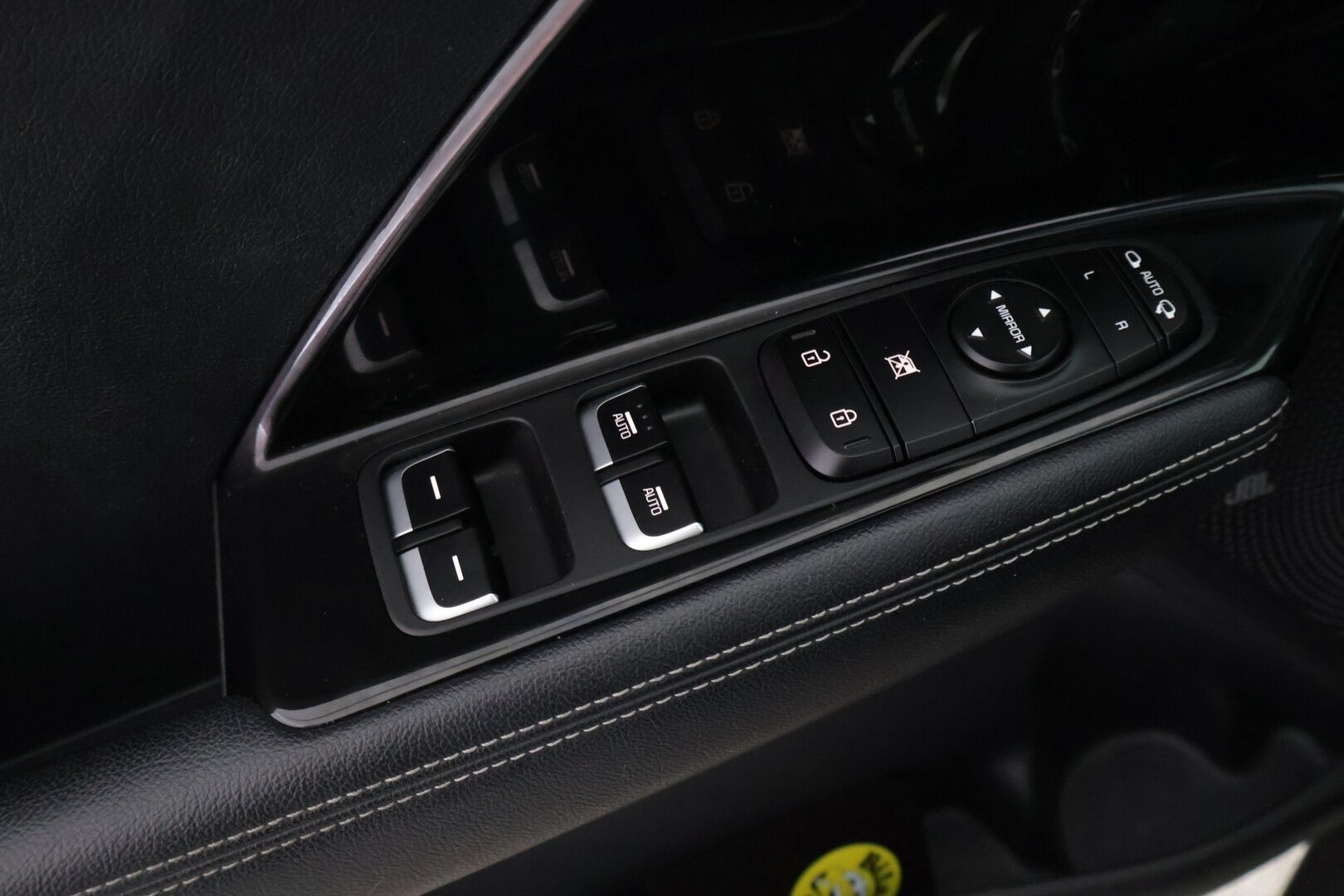 Kia Niro 2021 1,6 GDI Plug-In Hybrid EX DCT - Suomi-auto | ACC | Vetokoukku | P.kamera | Kaistavahti | LED | JBL | Navi | CarPlay | Ratinlämmitin | 2x Renkaat | Upea huoltohistoria!