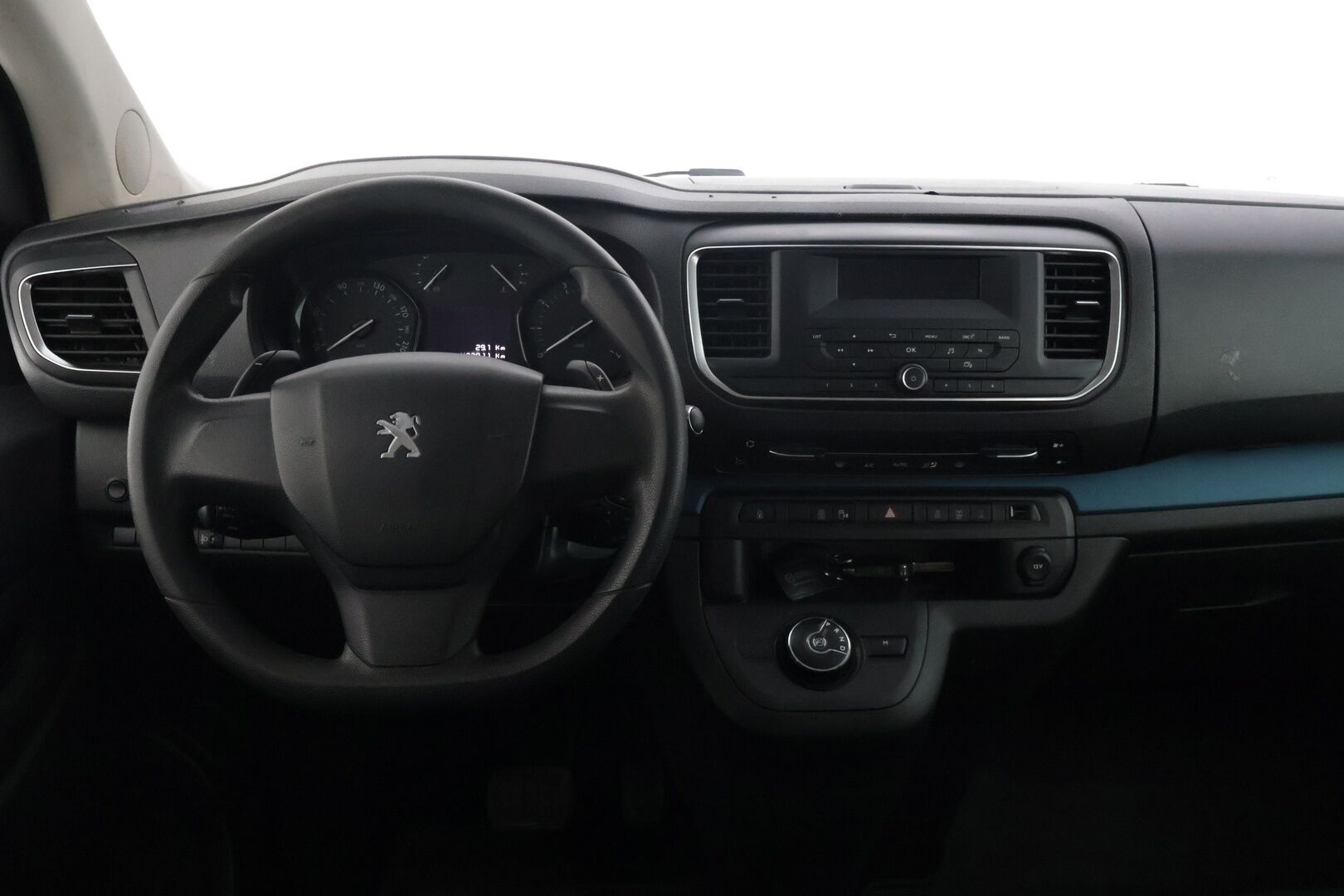 Peugeot Traveller 2020 Active BlueHDi 180 EAT8-automaatti XL YritysOutlet - Myydään vain yrityksille * Webasto / Inva -ramppi / Sähköinen sivuovi / Vakkari * - Tämä auto myydään YritysOutlet -valikoimasta vain yritykselle / ALV / 9-paikkainen / Kahdet renkaat vanteilla