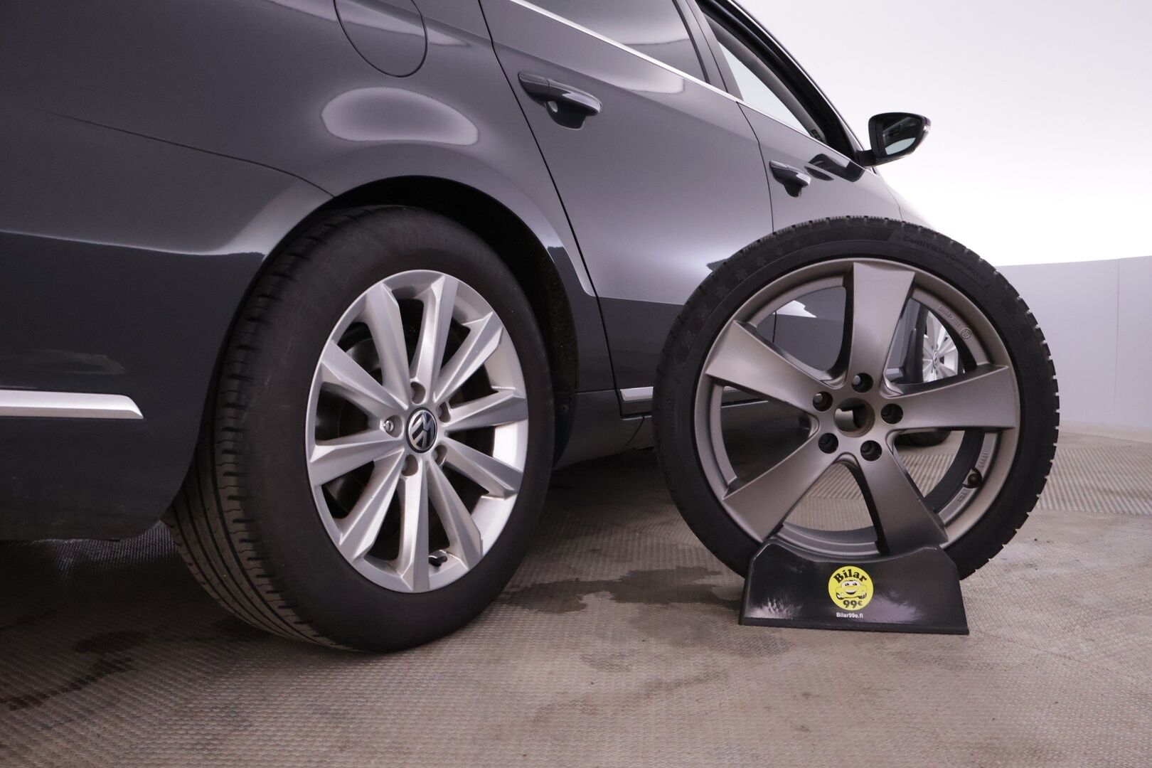 Volkswagen Passat 2012 Variant Highline 1,4 TSI MultiFuel 118 kW (160 hv) *Nahat / Vetokoukku /  P. kamera / Xenon / Vakkari / P.tutkat * - Uudehkoilla Continental kesärenkailla / Juuri katsastettu! / Todella kattava huoltohistoria / Ketju vaihdettu