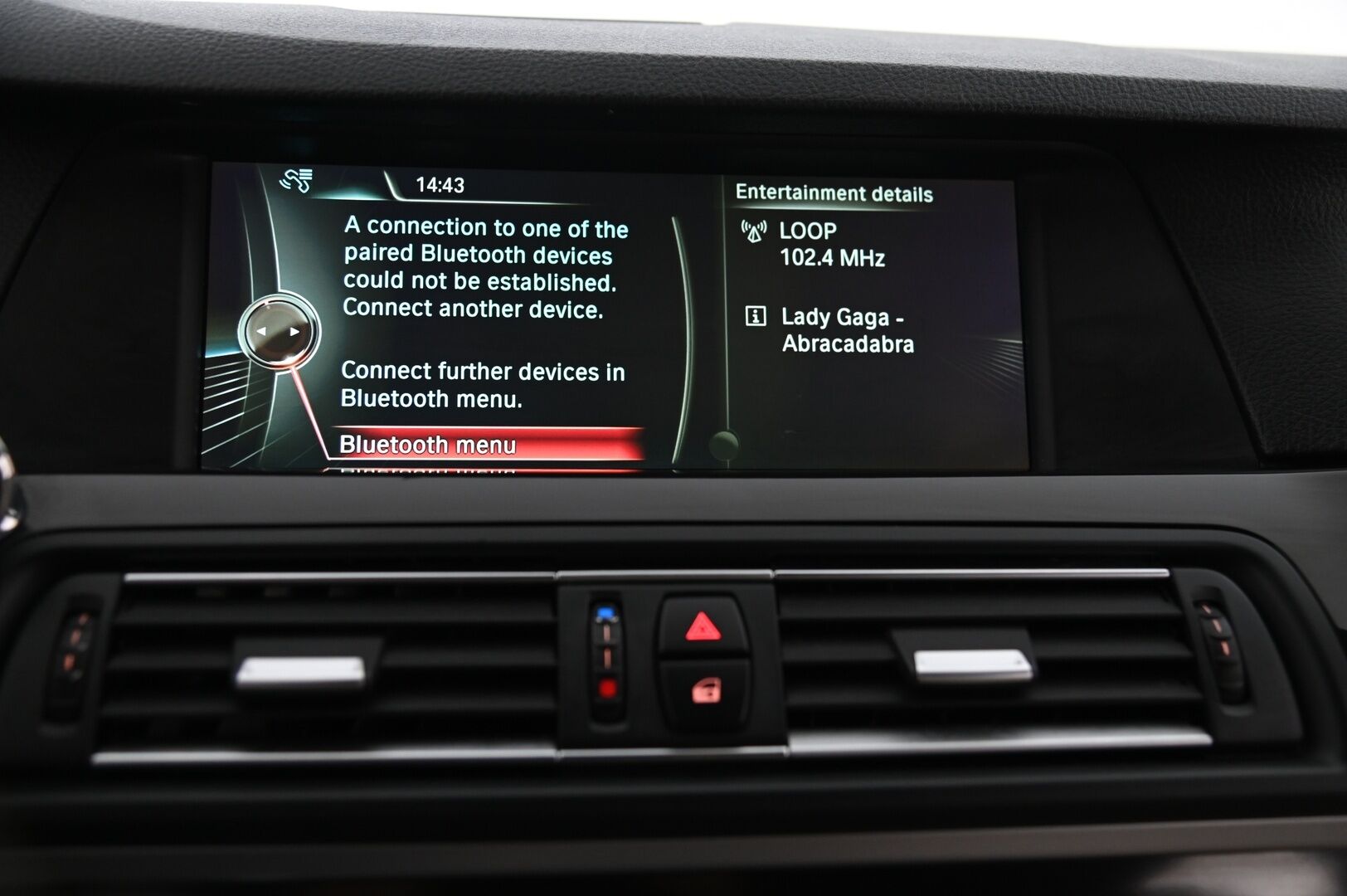 BMW 525 2013 TwinPower Turbo A xDrive F11 Touring*Hifit / Proff navi / Koukku / Muistinahat* - *Juuri katsastettu / 2x renkaat alumiinivanteet / fiksut kilsat*