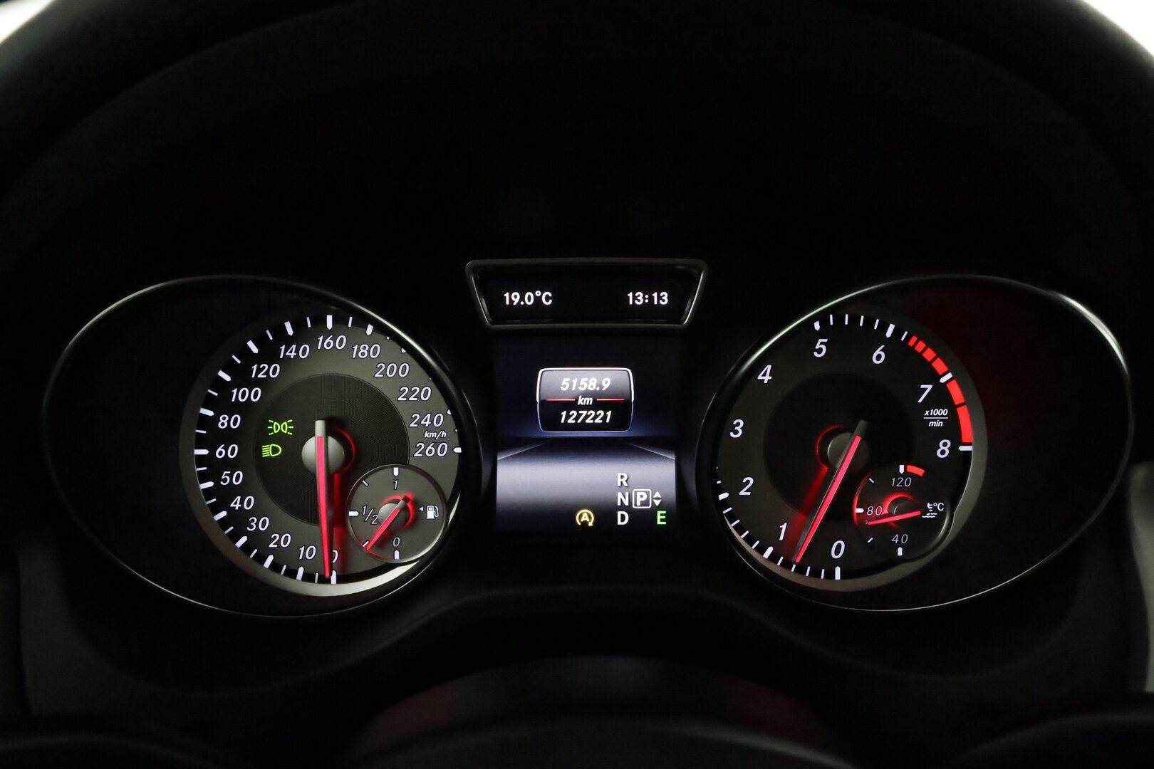 Mercedes-Benz CLA 2015 250 4Matic Sport A Shooting Brake Premium Business AMG **Panorama / ILS-Xenon / Muistipenkit / P.kamera / Navi** - Kahdet renkaat aluvanteilla