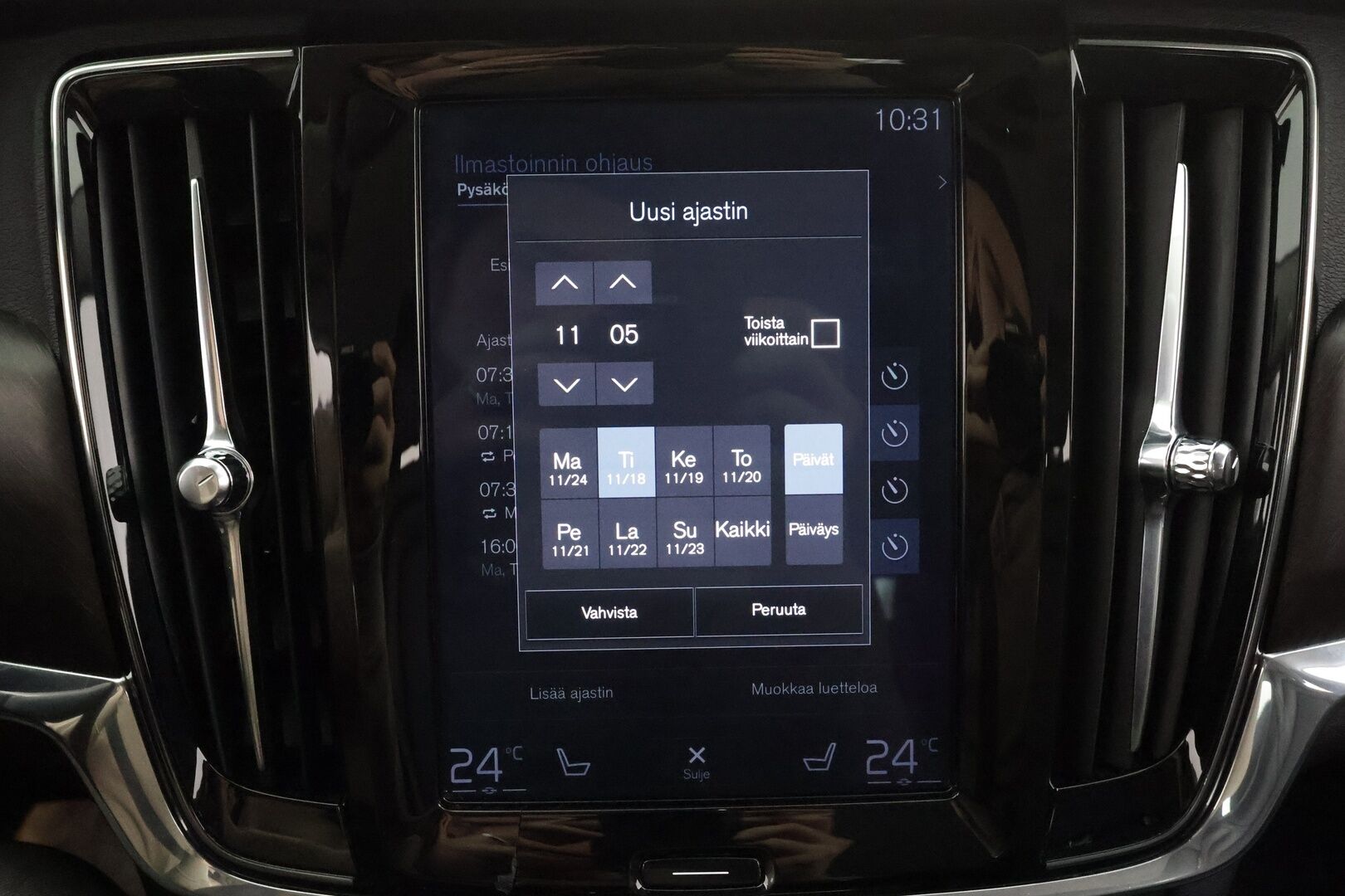 Volvo V90 Cross Country 2018 D4 AWD Pro Polestar aut * Webasto / Koukku / ACC / Full-LED / P.kamera / Sportpenkki Muistilla / Navi / Kaistavahti * - Kahdet renkaat - Osta nyt, maksa vasta ensi vuonna