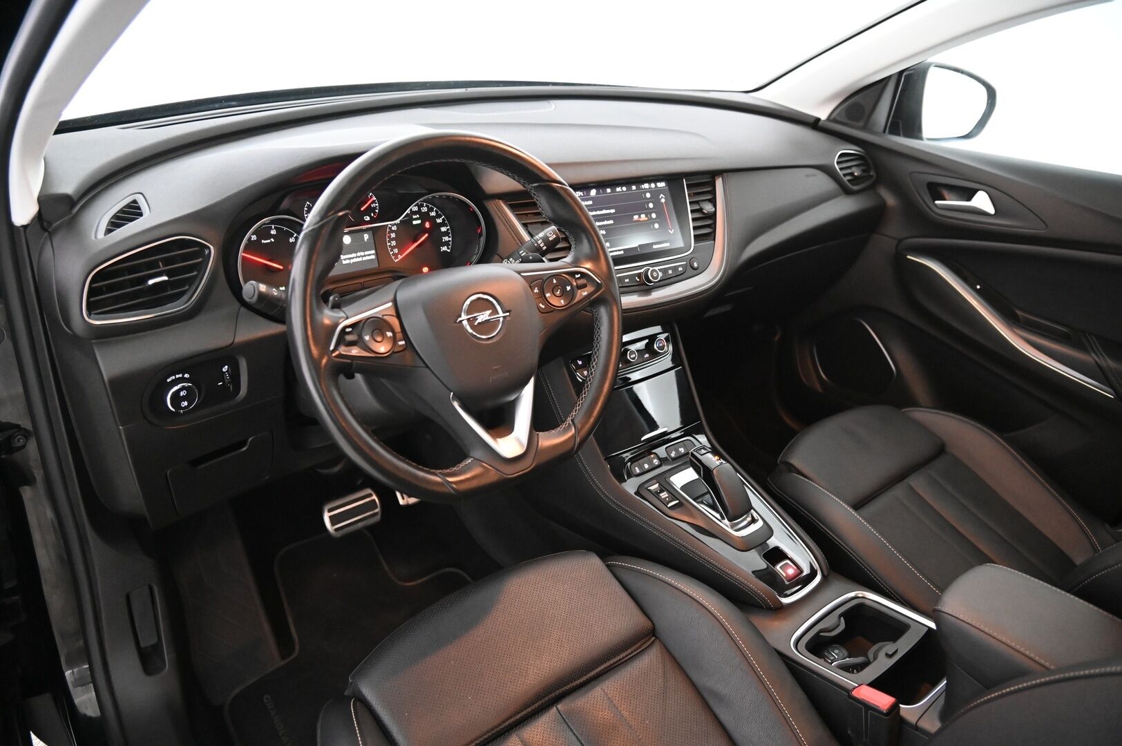 Opel Grandland X 2020 PHEV Executive 300 Turbo A8 AWD *360-kamera / P.kamera / Nahkasisusta / Sport-penkit*