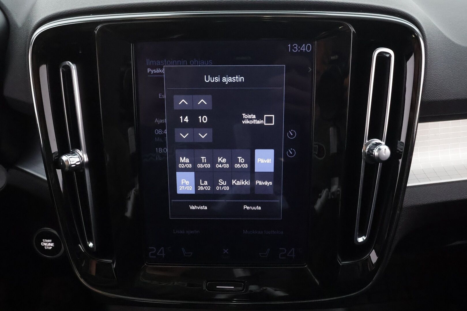 Volvo XC40 2020 T3 Business aut * ACC / Webasto / Koukku / P.tutkat / LED / Navi / Keyless / Puolinahat * - Suomi-auto / Kahdet renkaat aluvanteilla / Juuri katsastettu