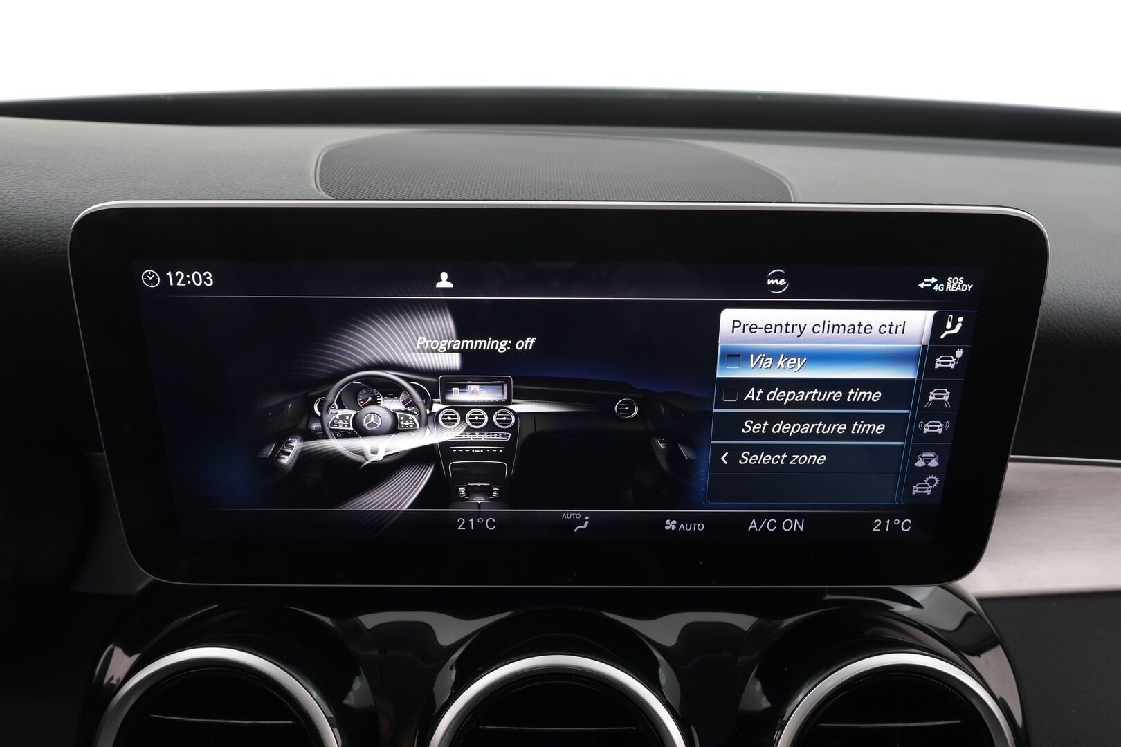 Mercedes-Benz C 2020 300 e T A Business Avantgarde Edition EQ Power * Distronic / Multibeam / Kamera / Navi / Koukku / Sportpenkit * - Akku kuntotarkastettu / Suomi-auto / 2x Latauskaapelit / Kahdet OEM Vanteet - HULLUT AVAJAISHULINAT KORKOTARJOUS 3,29 %