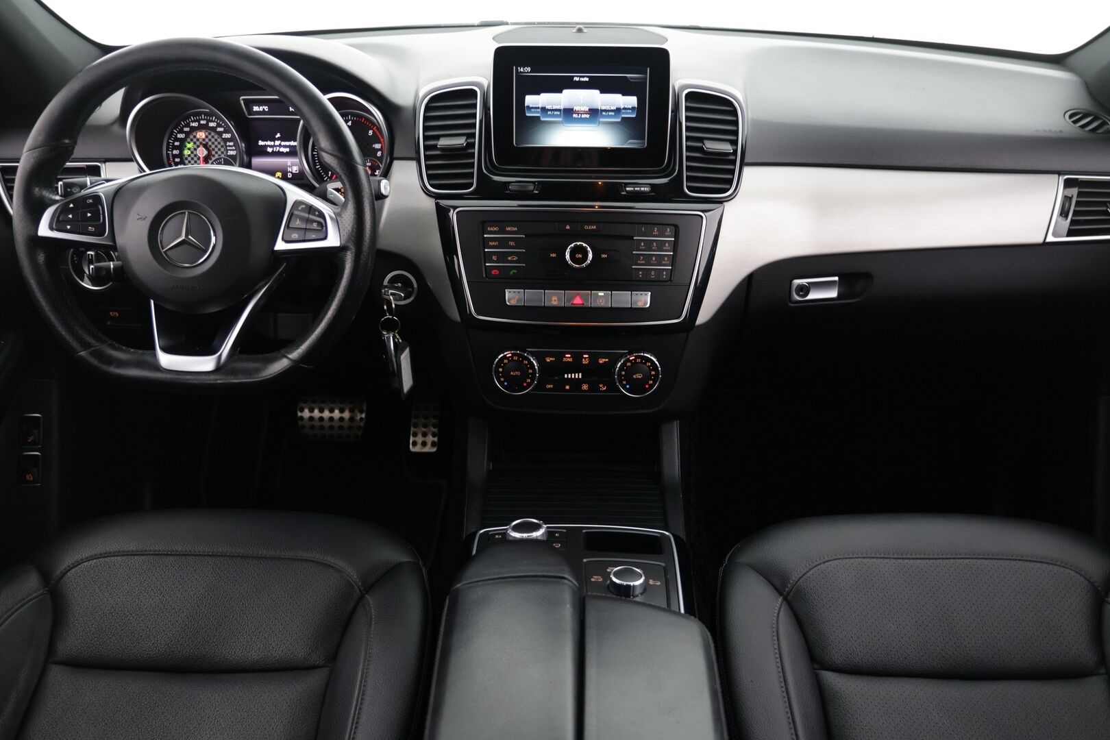 Mercedes-Benz GLE 2016 250 d Premium Business AMG-styling - | Imuovet | P-kamera | Sähköpenkit  Koukku | Navi |