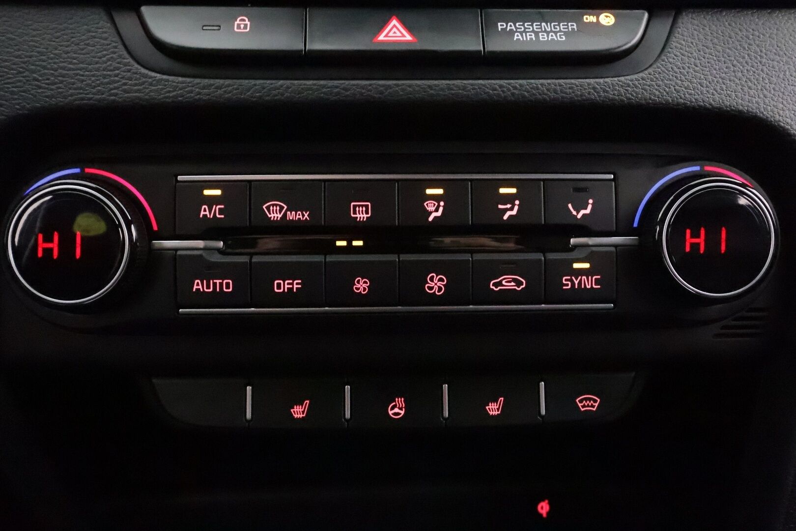 Kia ProCeed 2022 1,6 T-GDI ISG 204hv GT Business Premium SB DCT A/T * Webasto / ACC / LED / Koukku / P.Kamera * - 1.Om suomi-auto / Merkkihuollettu / Kahdet renkaat