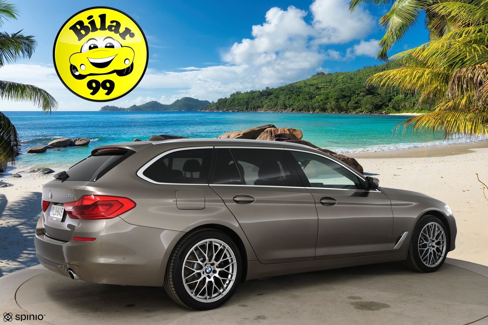 BMW 520 2018 5-sarja G31 Touring 520d A Business / PA-lämmitin / P-Kamera / LED / Prof.navi / Ratinlämmitin - 2x renkaat / Sähkötoiminen takaluukku 