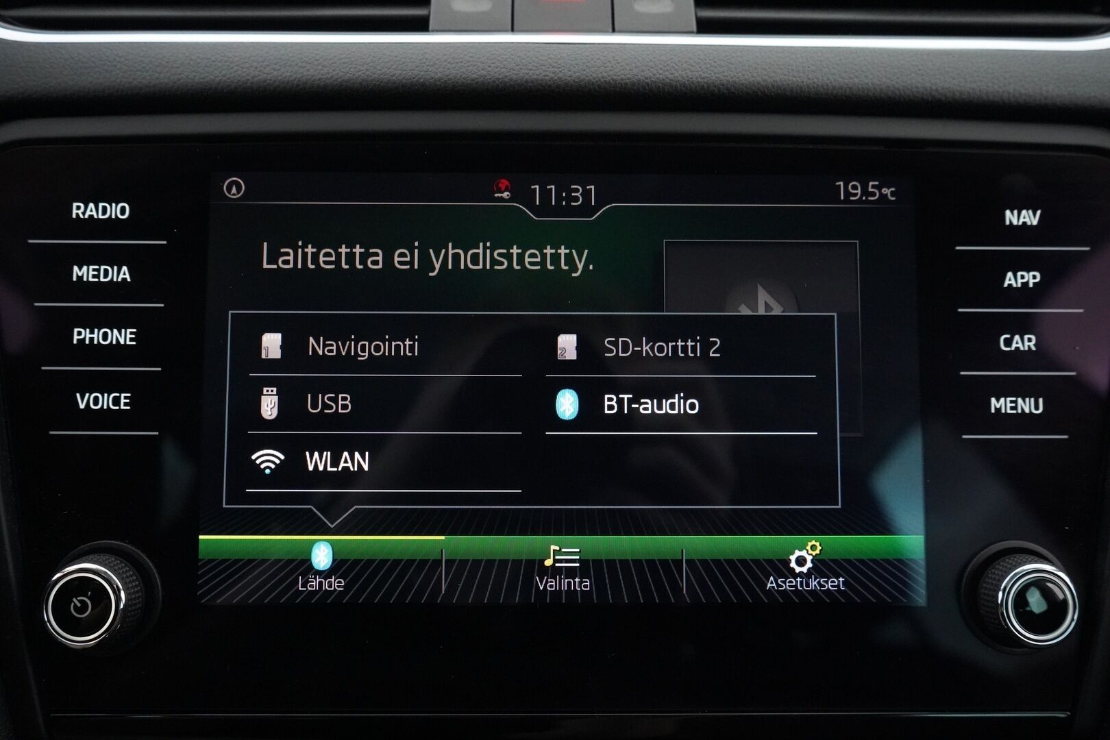 Skoda Octavia 2018 Combi 1,5 TSI Style DSG Autom. - ACC | Webasto | Canton | Koukku | Sähkötoiminen takaluukku | Kahdet renkaat alumiinivantein | Säntilliset huollot | Juuri huollettu | Seuraava katsastus 12.1.2028