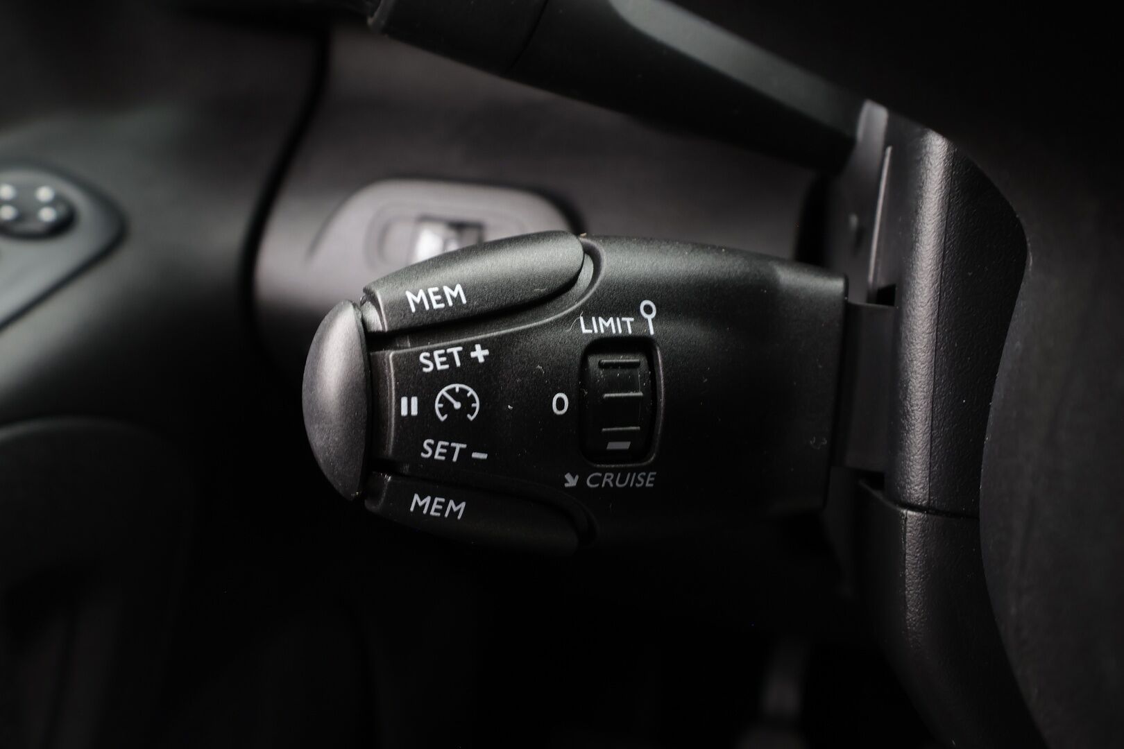 Toyota Proace City 2021 Active L1 1,5D 100 - Merkkihuollot | Uudet kesärenkaat | Hyvin pidetty | ALV | Vakkari | Bluetooth | Kaistavahti | Ilmastointi | Kahdet renkaat 