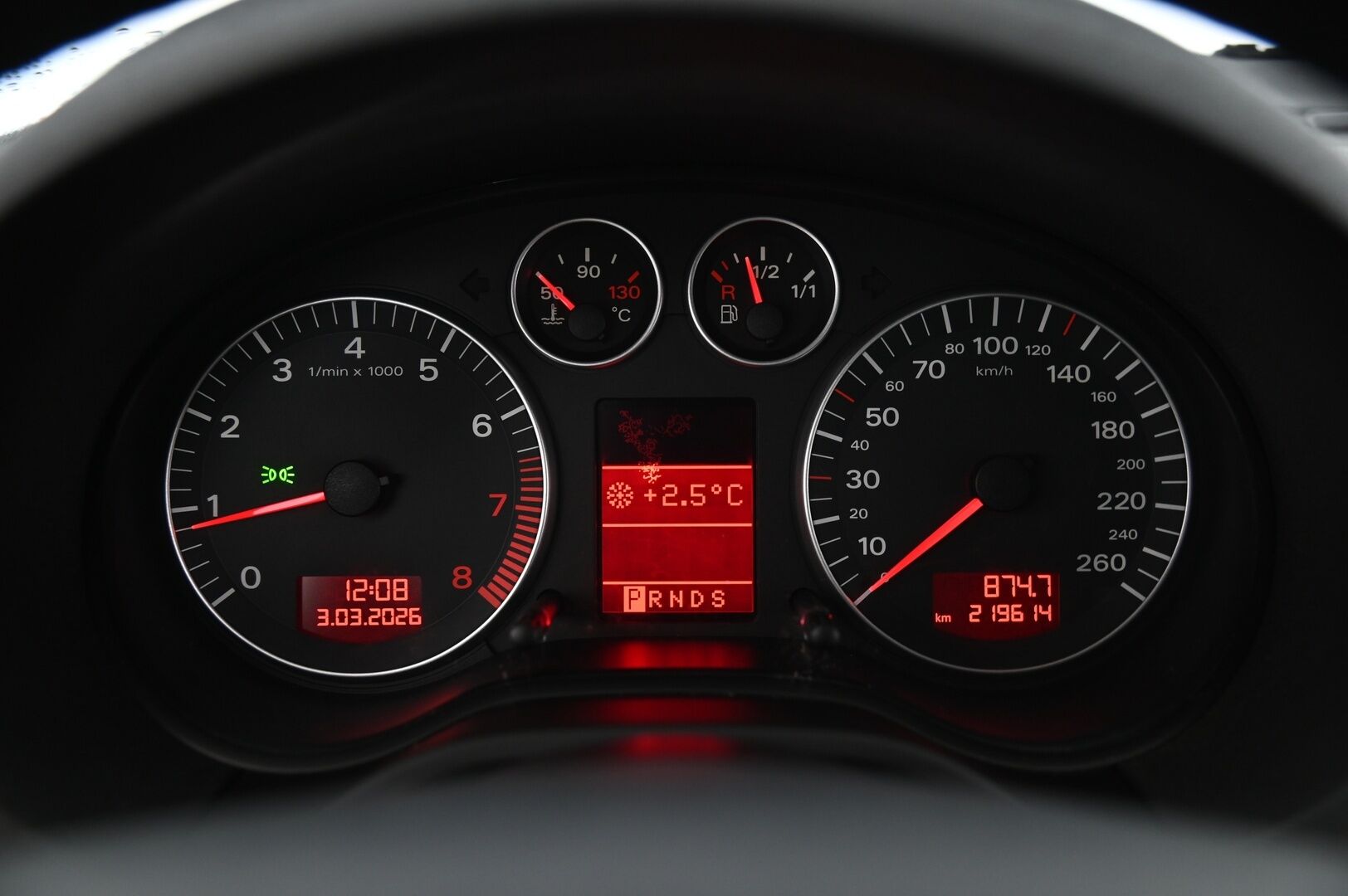 Audi A3 2004 A3 Viistoperä (AB) 2ov 1595cm3 A *- YritysOutlet - Myydään vain yrityksille -* - YritysOutlet - Myydään vain yrityksille / Katsastettu Tammikuussa