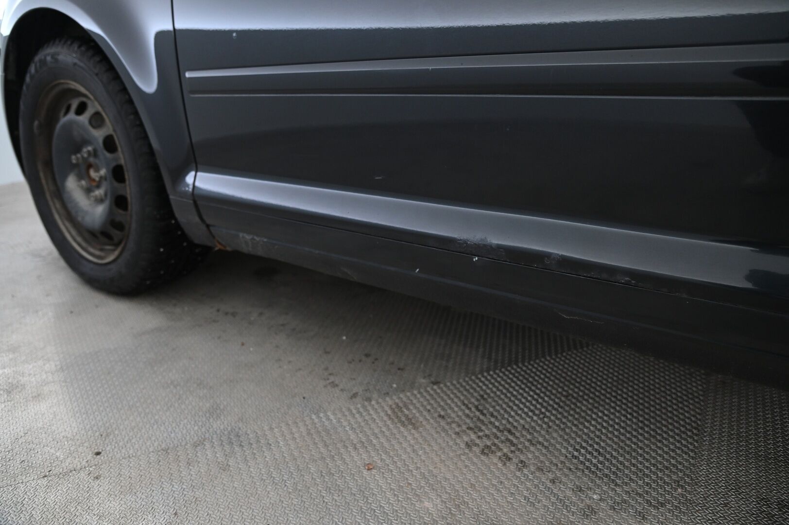 Audi A3 2004 A3 Viistoperä (AB) 2ov 1595cm3 A *- YritysOutlet - Myydään vain yrityksille -* - YritysOutlet - Myydään vain yrityksille / Katsastettu Tammikuussa