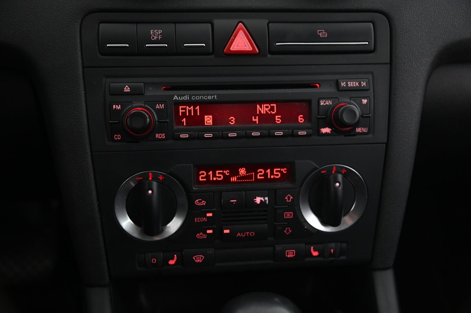 Audi A3 2004 A3 Viistoperä (AB) 2ov 1595cm3 A *- YritysOutlet - Myydään vain yrityksille -* - YritysOutlet - Myydään vain yrityksille / Katsastettu Tammikuussa