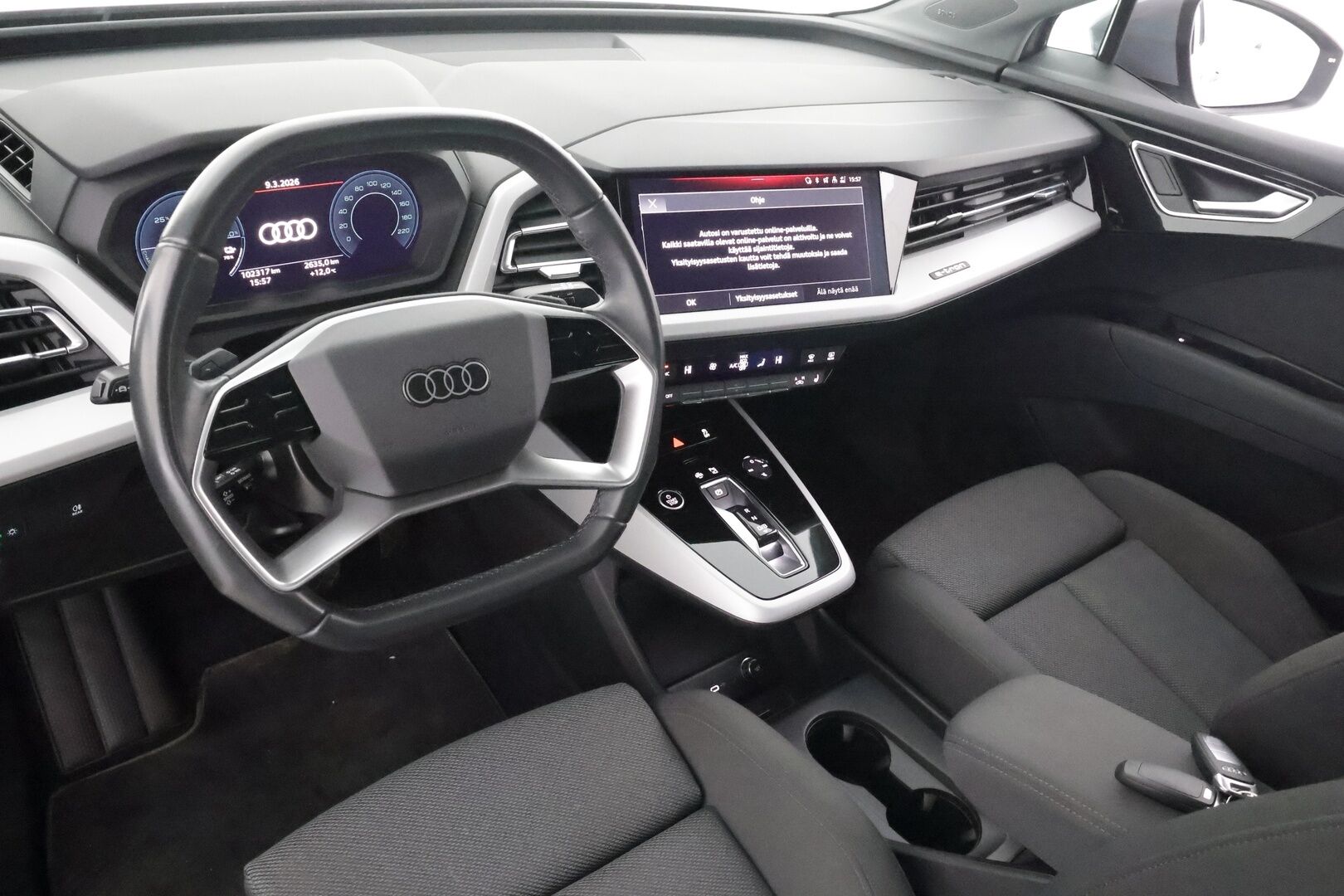 Audi Q4 e-tron 2022 40 e-tron Sportback * Sonos / ILP / ACC / LED / P.Kamera / Navi / Kaistavahti * - 1-om Suomi-auto / Akku kuntotarkastettu SoH 93,2% /  2x Latauskaapelit / Kahdet renkaat aluvanteilla / Merkkihuollot