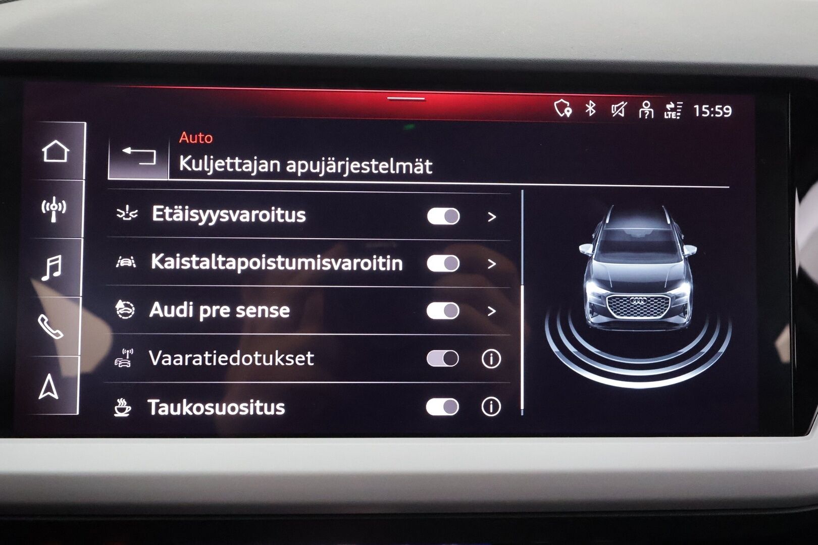 Audi Q4 e-tron 2022 40 e-tron Sportback * Sonos / ILP / ACC / LED / P.Kamera / Navi / Kaistavahti * - 1-om Suomi-auto / Akku kuntotarkastettu SoH 93,2% /  2x Latauskaapelit / Kahdet renkaat aluvanteilla / Merkkihuollot
