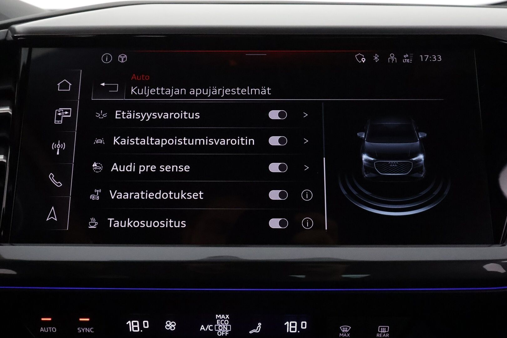 Audi Q4 e-tron 2022 S line 50 e-tron quattro Sportback **HUD / Adapt. vakkari / Sporttipenkit / Matrix LED / P.kamera / Koukku** - 3,99 % KORKOTARJOUS TÄHÄN AUTOON - Akku kuntotarkastettu / 1-Om Suomi-auto / Lämpöpumppu / Kahdet renkaat / 
