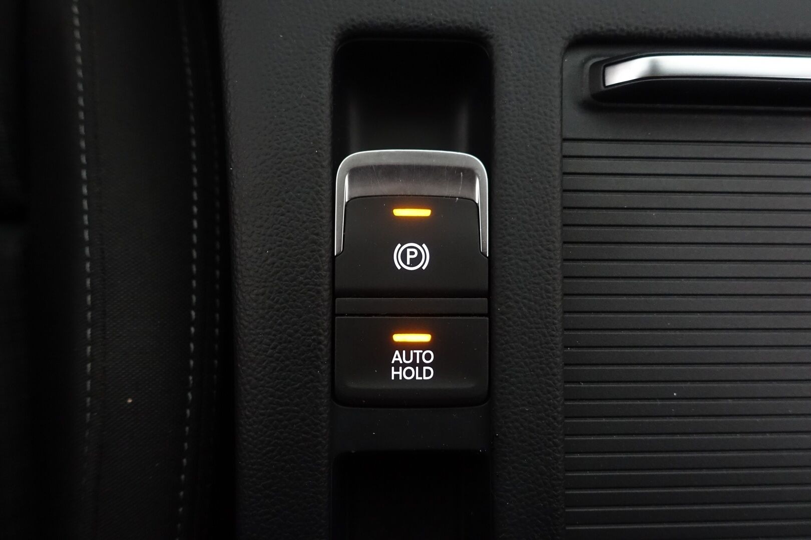 Volkswagen Passat 2022 Variant Style 1,5 TSI EVO 110 kW DSG * Webasto / Koukku / ACC / LED / P.Kamera / Keyless / Lämm. Ohjauspyörä * - 1-om Suomi-auto / Kahdet renkaat aluvanteilla