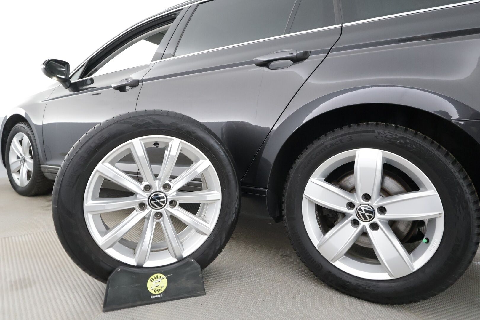 Volkswagen Passat 2022 Variant Style 1,5 TSI EVO 110 kW DSG * Webasto / Koukku / ACC / LED / P.Kamera / Keyless * - 1-om Suomi-auto / Kahdet renkaat aluvanteilla