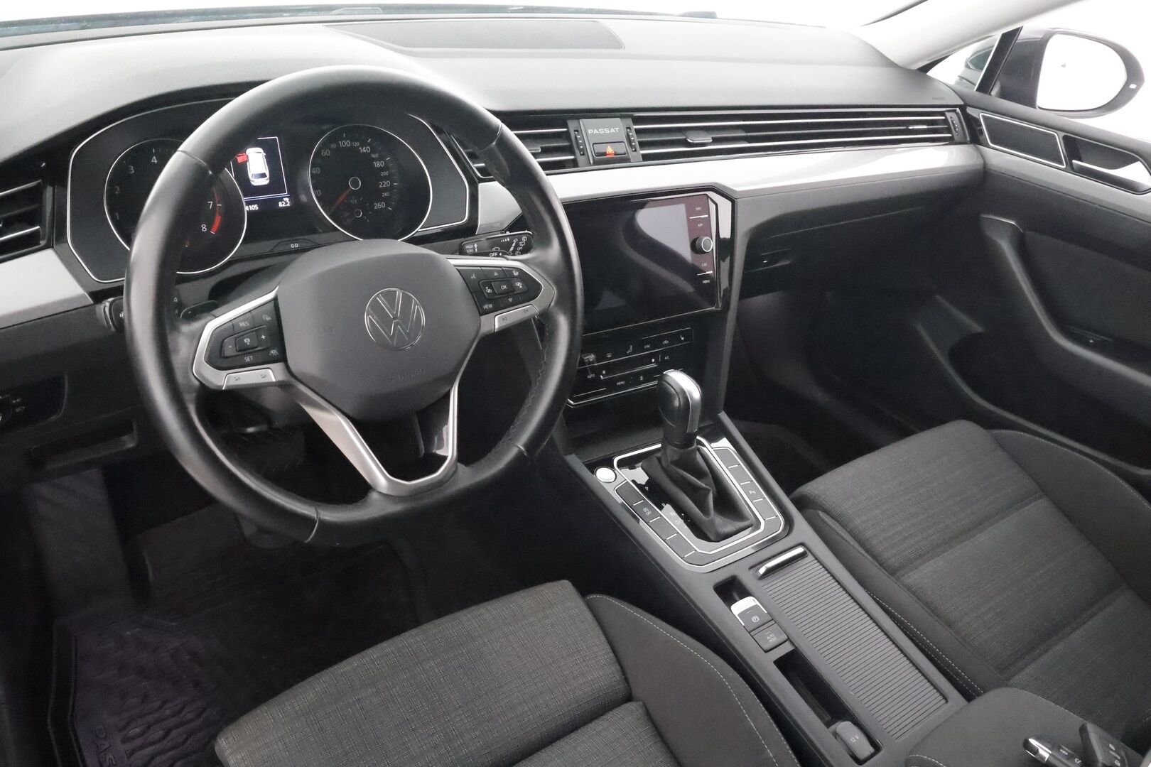 Volkswagen Passat 2022 Variant Style 1,5 TSI EVO 110 kW DSG * Webasto / Koukku / ACC / LED / P.Kamera / Keyless / Lämm. Ohjauspyörä * - 1-om Suomi-auto / Kahdet renkaat aluvanteilla