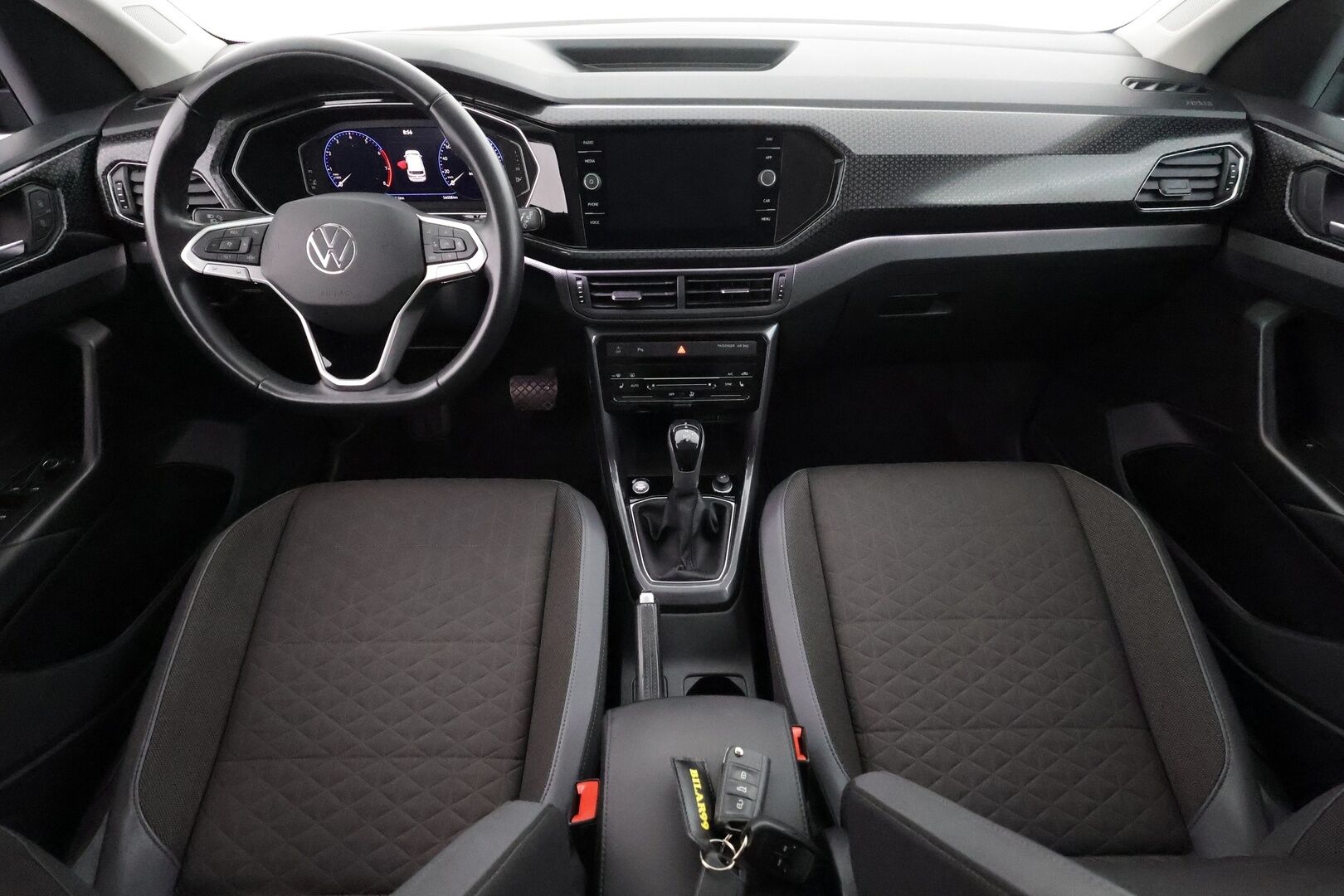 Volkswagen T-Cross 2022 Sport Business 1,5 TSI 110 kW DSG-automaatti - | ACC | Webasto | Digimittaristo | LED | P.kamera ja tutkat | Lane Assist | Front Assist | Navi | Apple & Android | Merkkihuollot | 2x renkaat aluin |