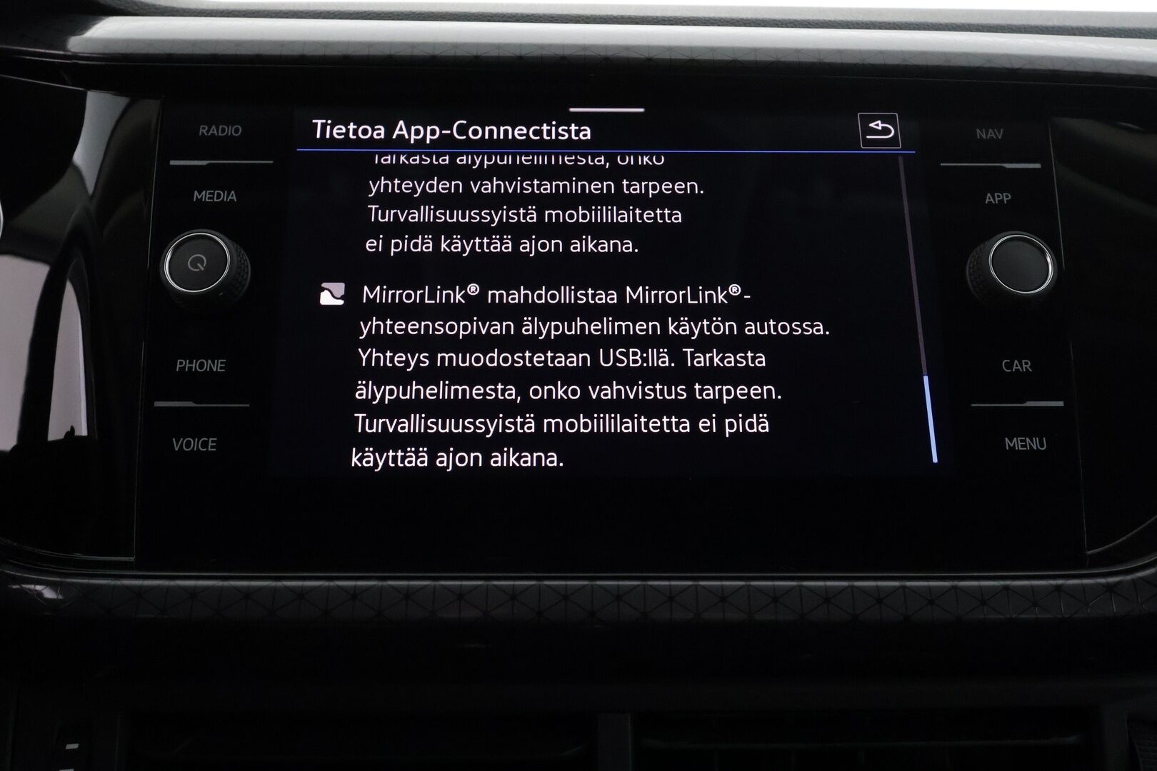 Volkswagen T-Cross 2022 Sport Business 1,5 TSI 110 kW DSG-automaatti - | ACC | Webasto | Digimittaristo | LED | P.kamera ja tutkat | Lane Assist | Front Assist | Navi | Apple & Android | Merkkihuollot | 2x renkaat aluin |