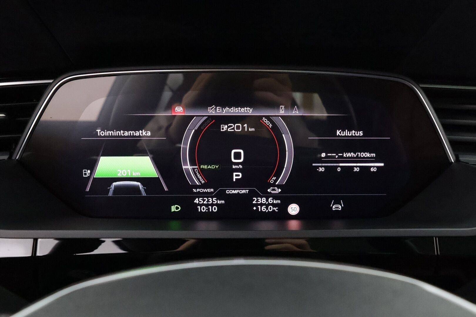 Audi e-tron 2021 Sportback S quattro 503hv - 3,99 % KORKOTARJOUS TÄHÄN AUTOON - Adapt.Vakkari / Bang & Olufsen 3D Surround  / Tikatut Nappanahat / Digital Matrix LED / Panorama / 360-Kamera / Night Vision / HUD / Ilma-Alusta 