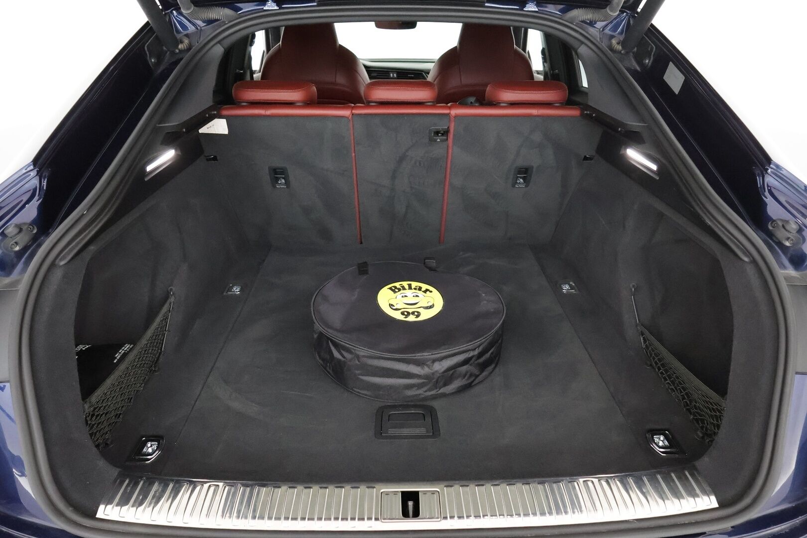 Audi e-tron 2021 Sportback S quattro 503hv - 3,99 % KORKOTARJOUS TÄHÄN AUTOON - Adapt.Vakkari / Bang & Olufsen 3D Surround  / Tikatut Nappanahat / Digital Matrix LED / Panorama / 360-Kamera / Night Vision / HUD / Ilma-Alusta 