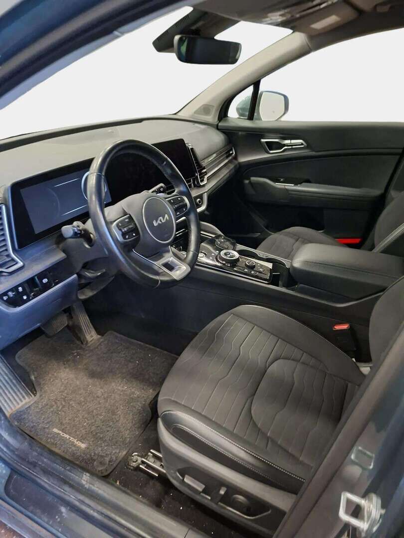 Kia Sportage 2022 1,6 T-GDI AWD Plug-in Hybrid Business Premium AT 265hv - | ACC | Täyssähköpenkit edessä | Peruutuskamera ja tutkat | LED | 2x renkaat vanteilla | Suomi-auto